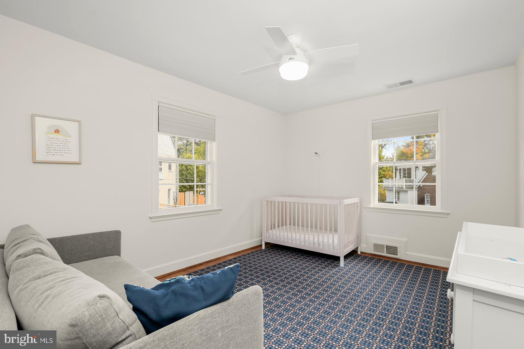 ROLLINGWOOD - Residential