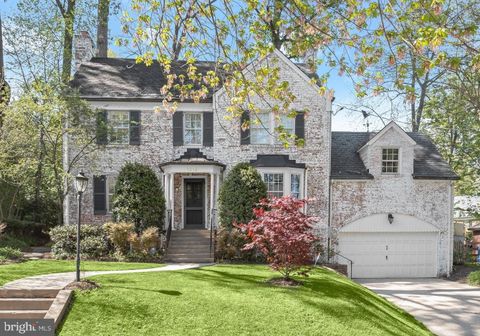 Photo of 7214 Rollingwood Drive, CHEVY CHASE, MD 20815 (MLS # MDMC2227866)