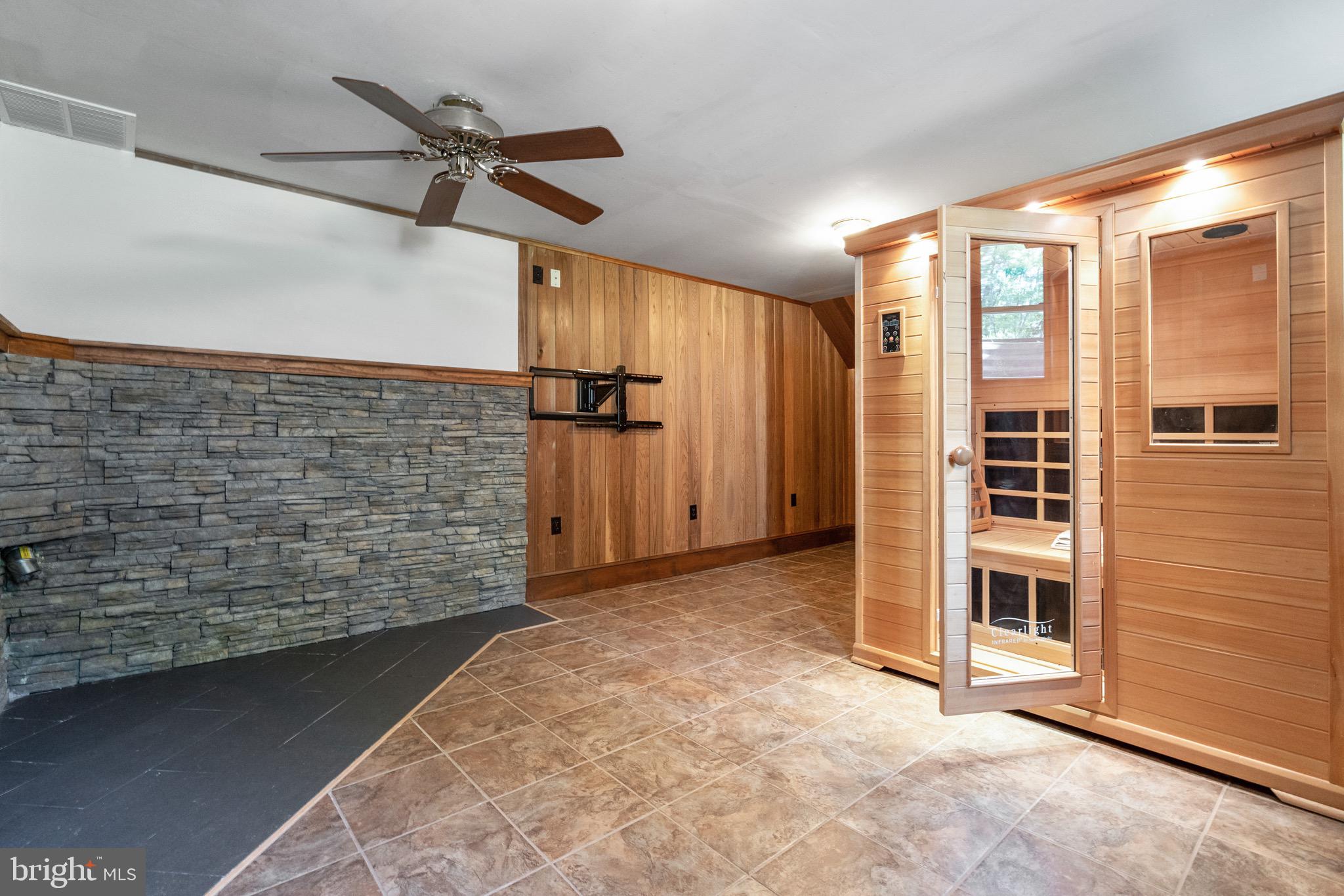 UPPER MARLBORO - Residential Lease