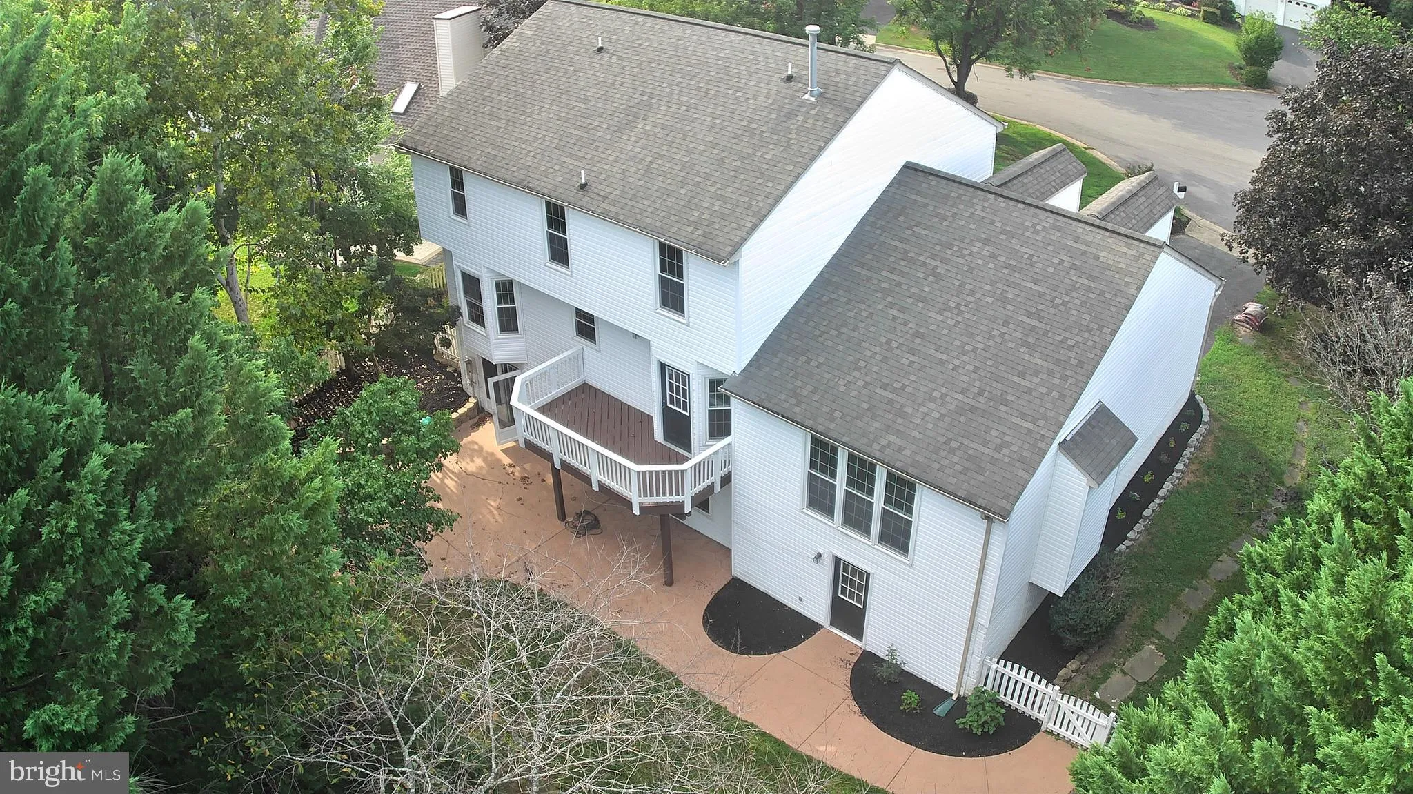 Fredericksburg, Virginia 22408, United States, 5 Bedrooms Bedrooms, ,4 BathroomsBathrooms,Residential,Contingent,199847