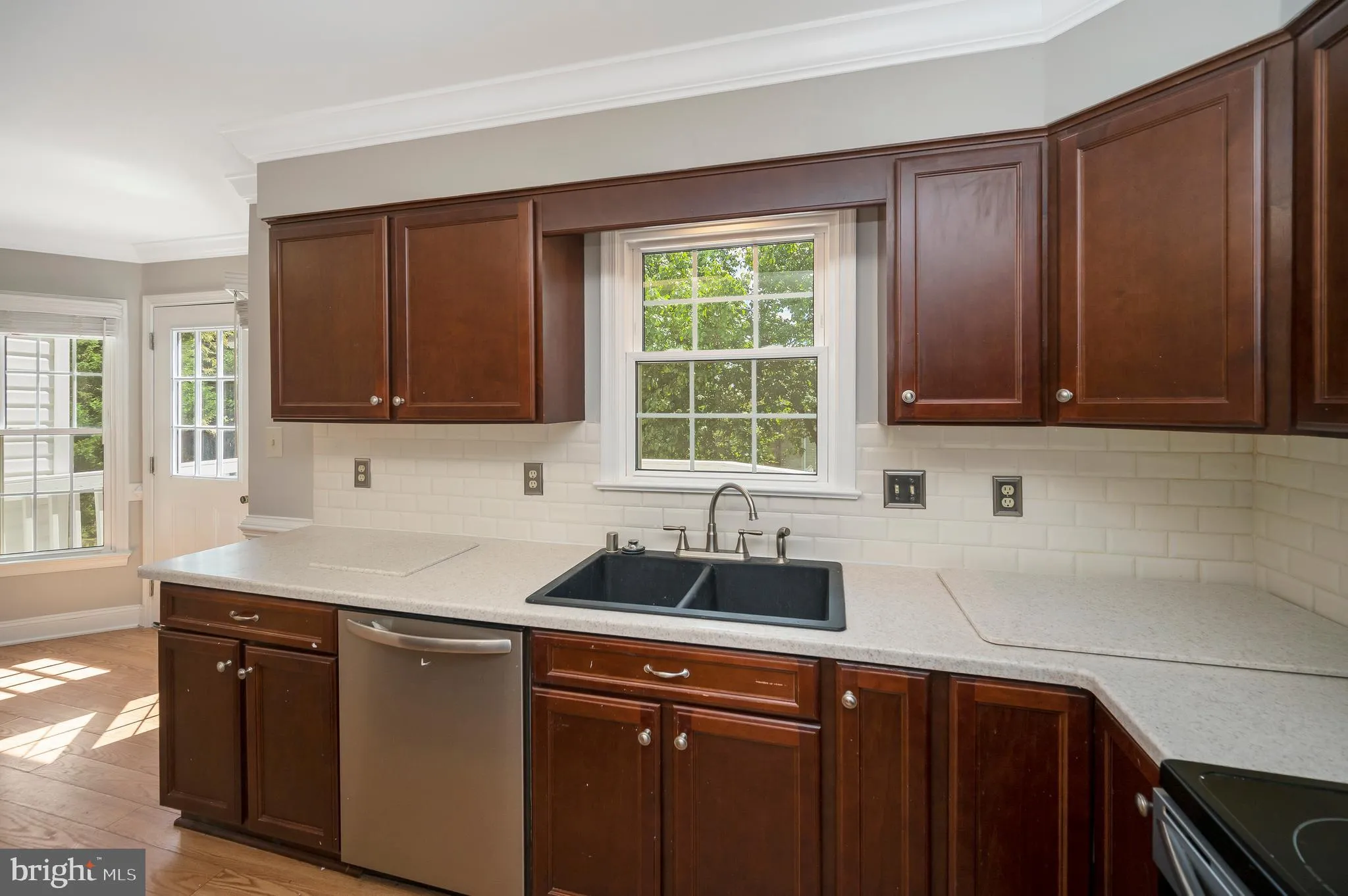 Fredericksburg, Virginia 22408, United States, 5 Bedrooms Bedrooms, ,4 BathroomsBathrooms,Residential,Contingent,199847