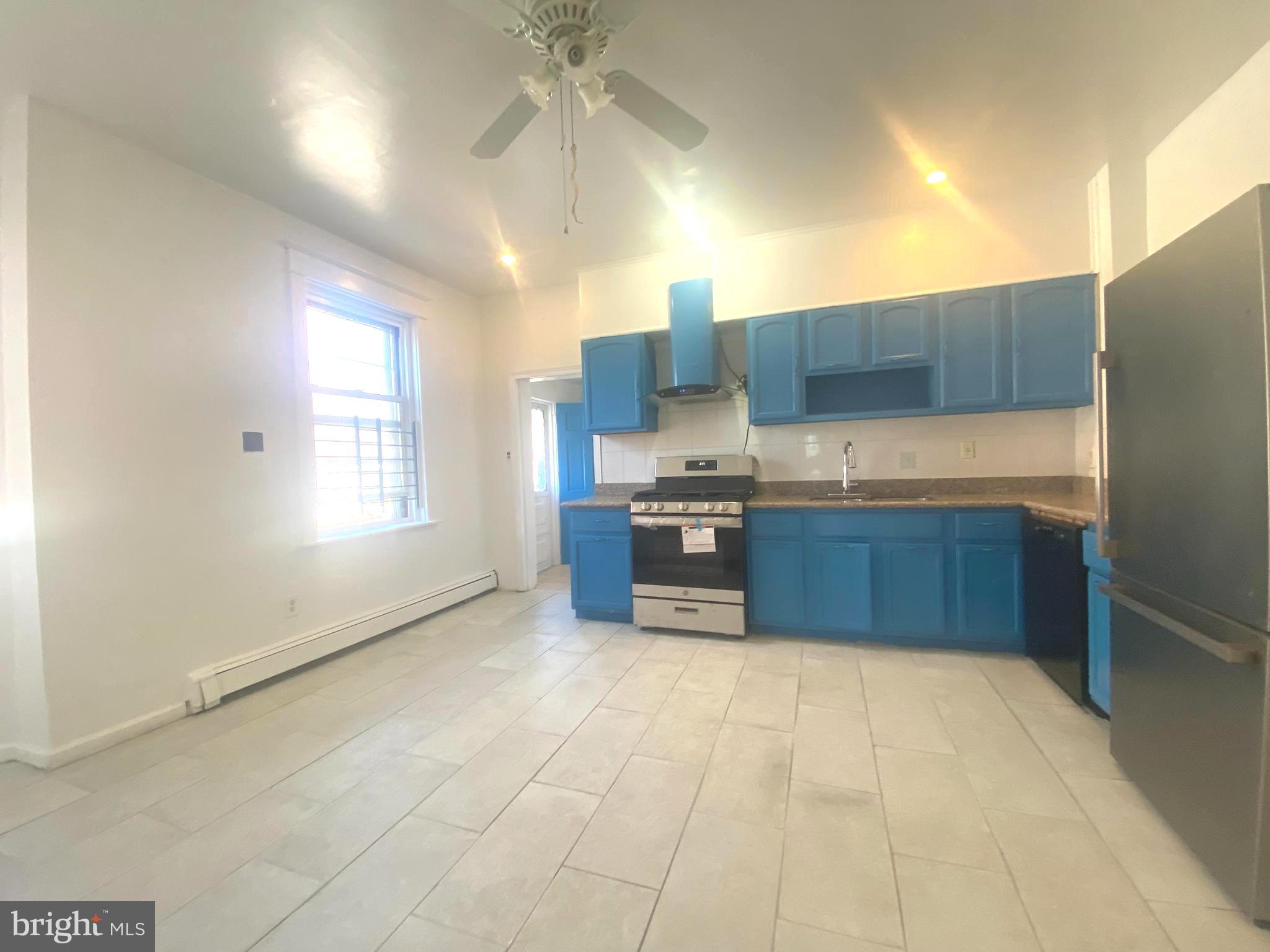 CASTOR GARDENS - Residential