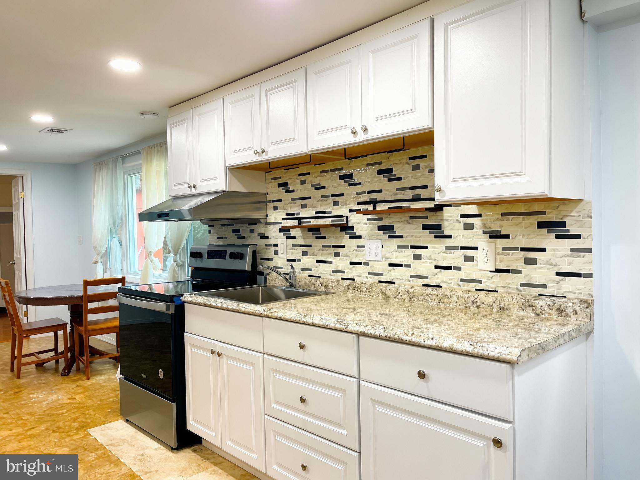 9122 BRIDGEWATER STREET UNIT A