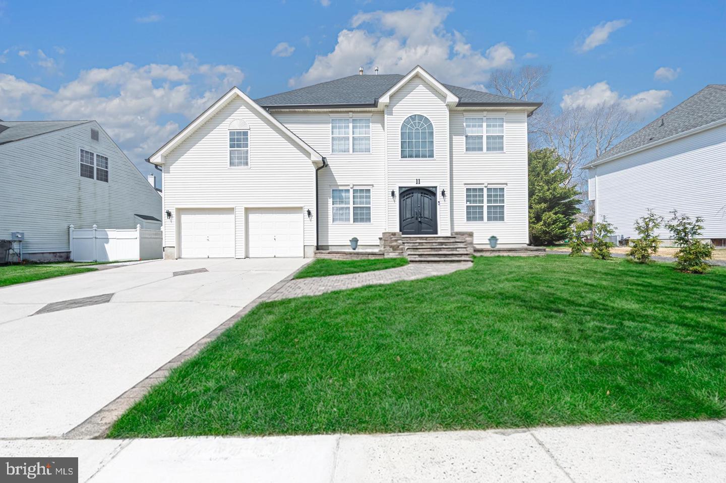 11 CHANCELLOR PARK DRIVE