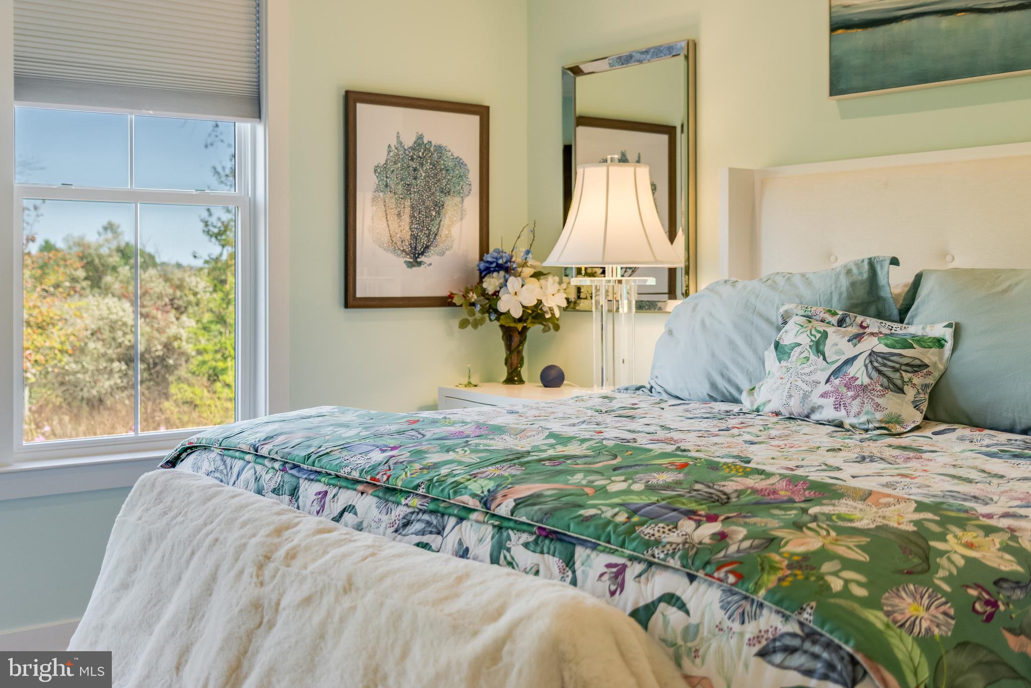 TOWER HILL - Residential