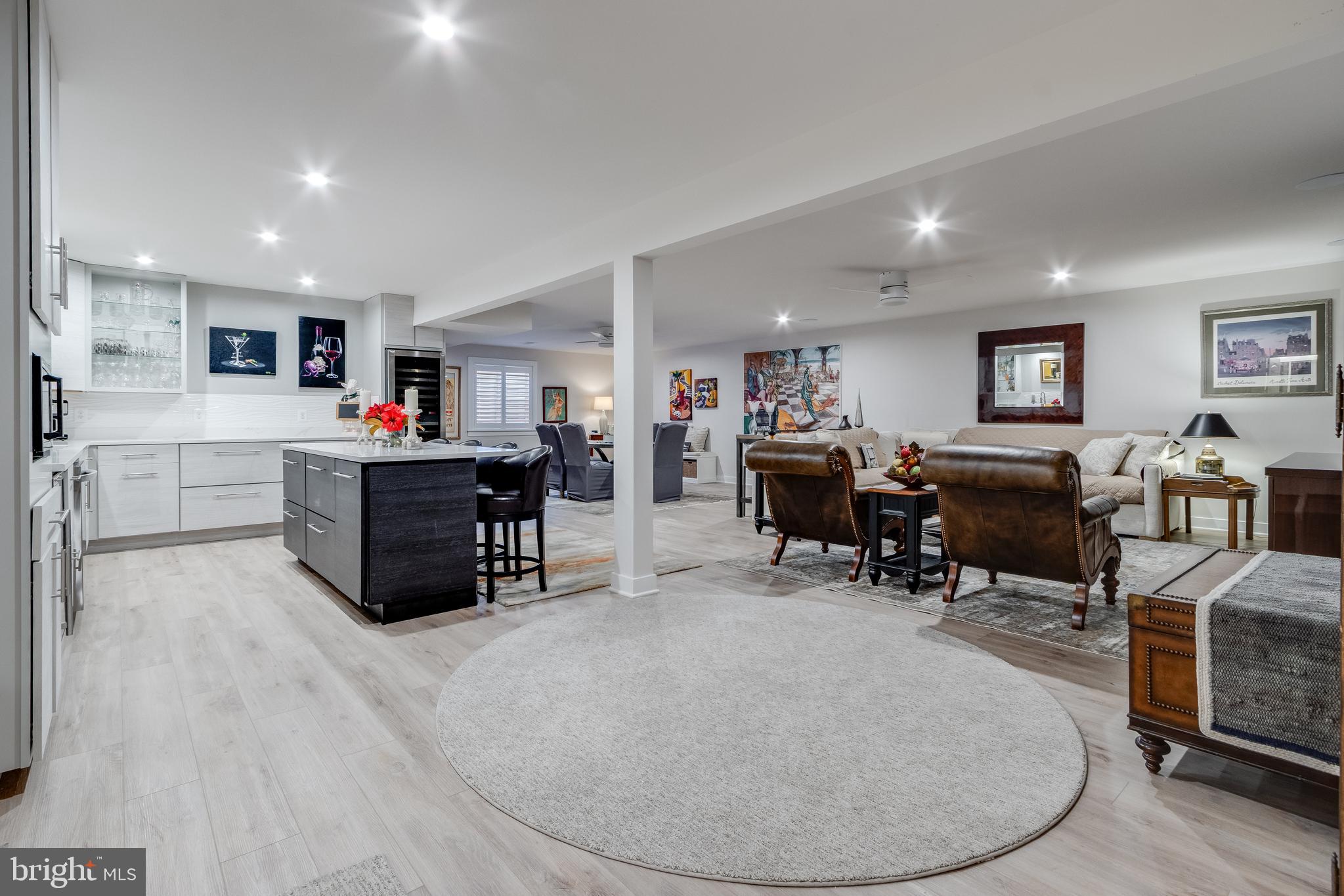 TOWER HILL - Residential