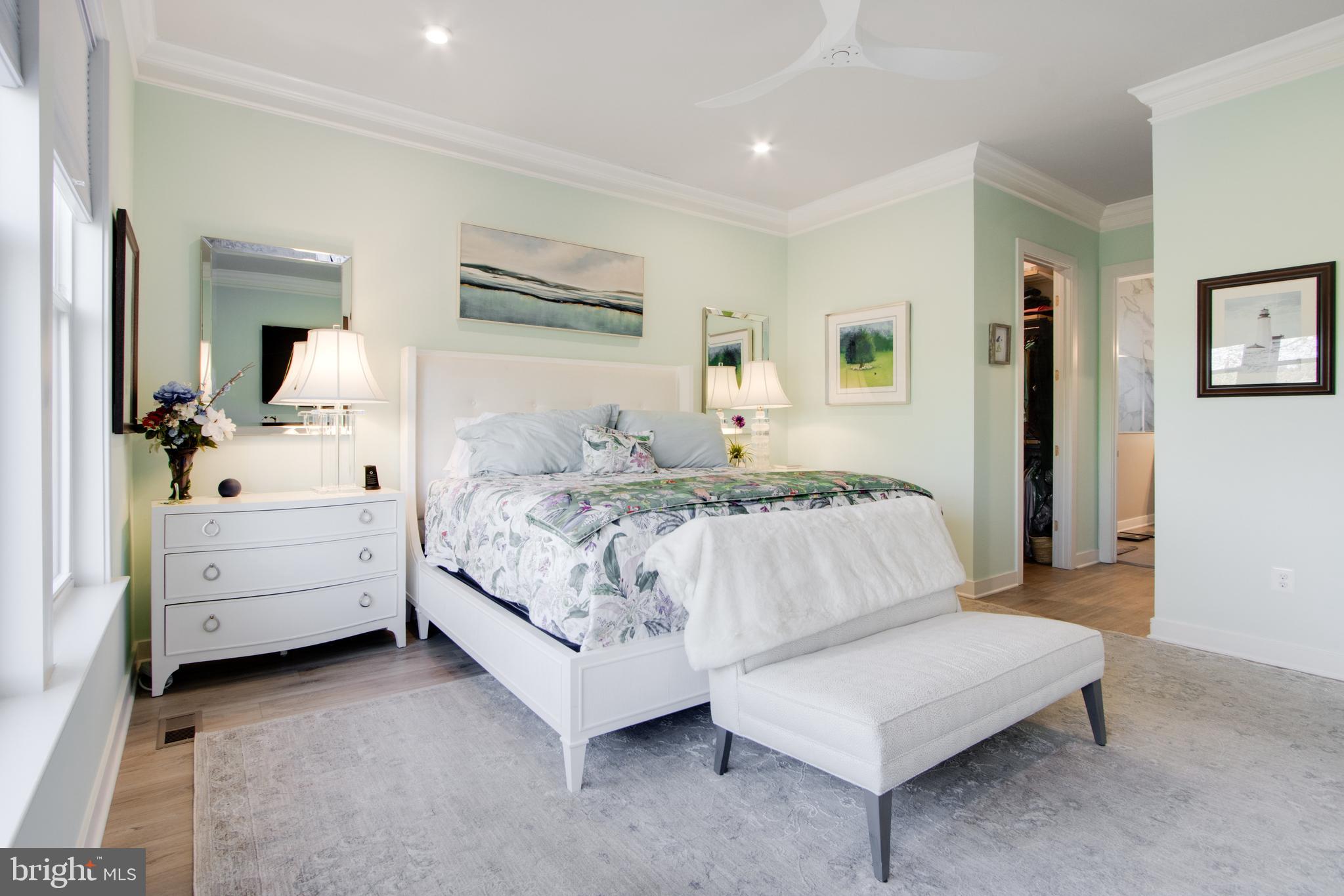 TOWER HILL - Residential