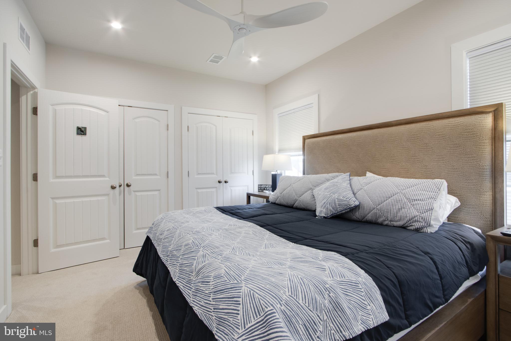 TOWER HILL - Residential