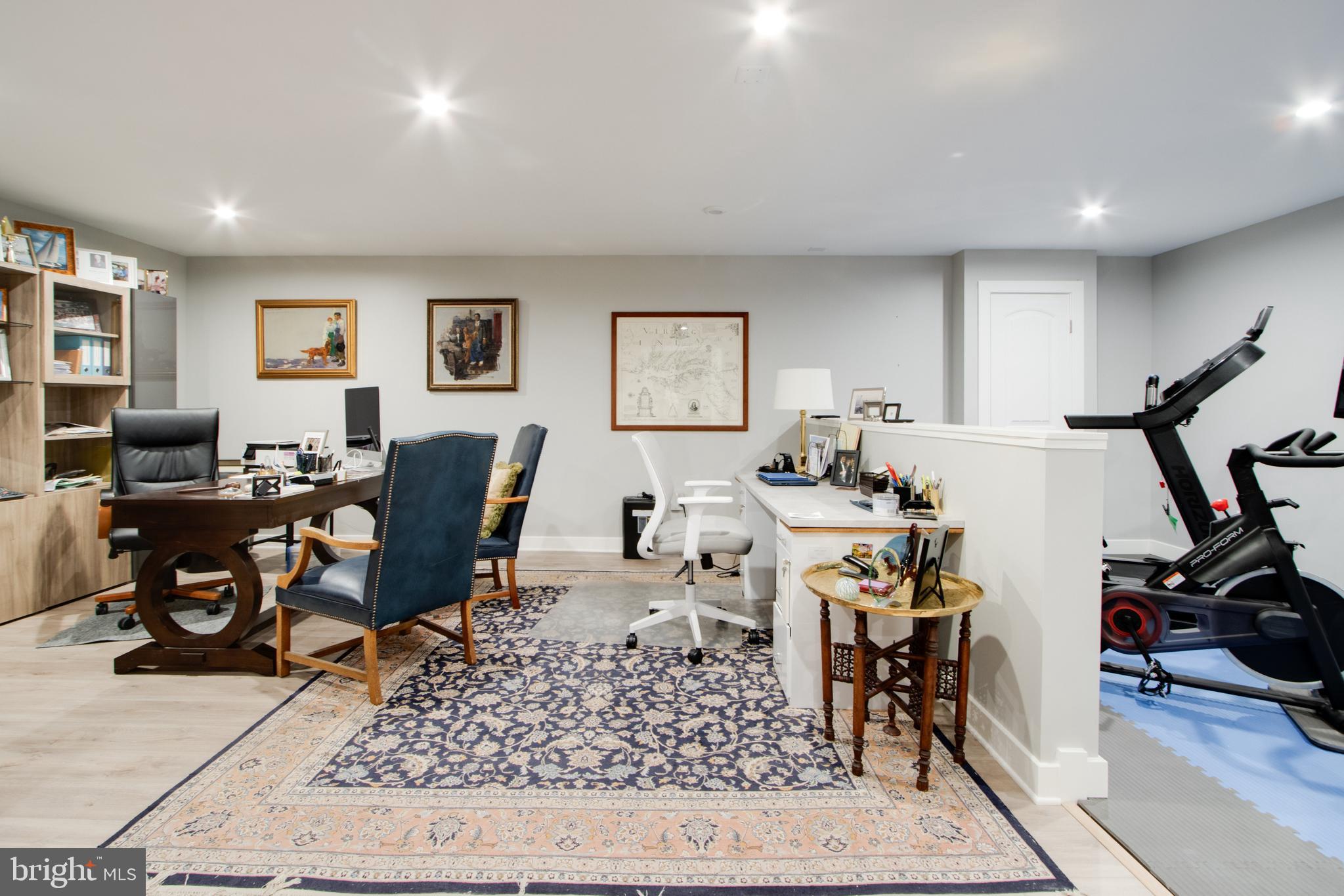 TOWER HILL - Residential