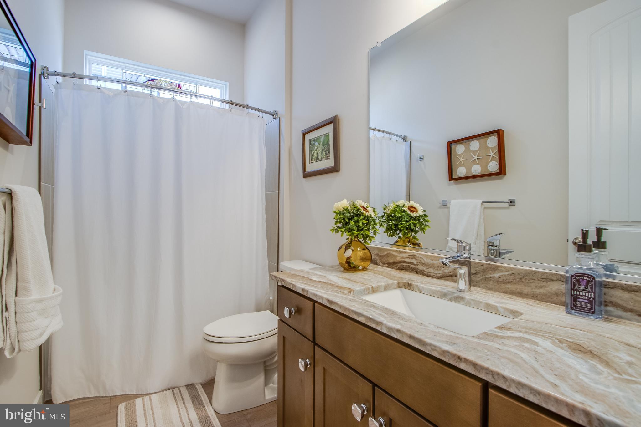 TOWER HILL - Residential