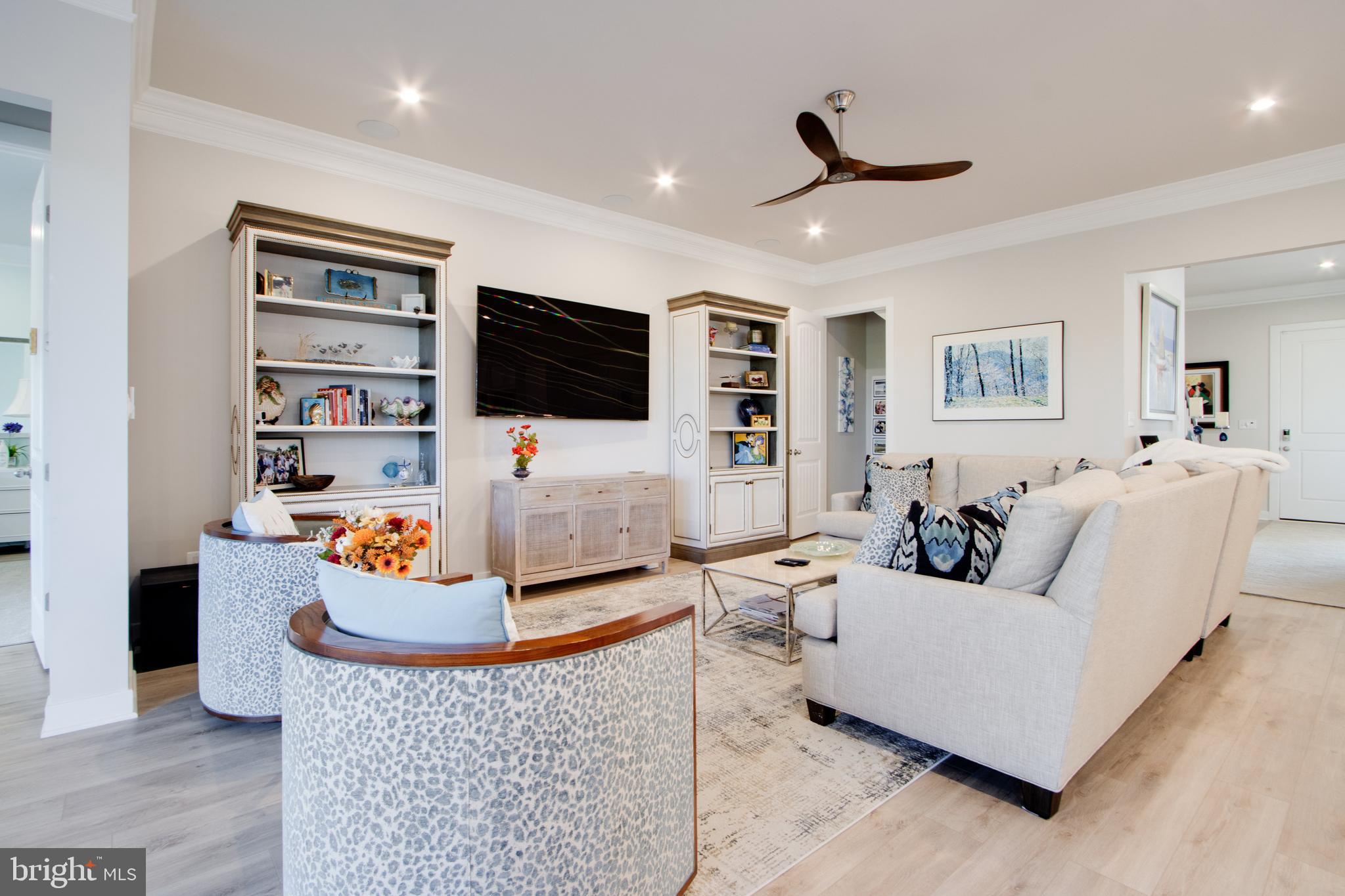 TOWER HILL - Residential