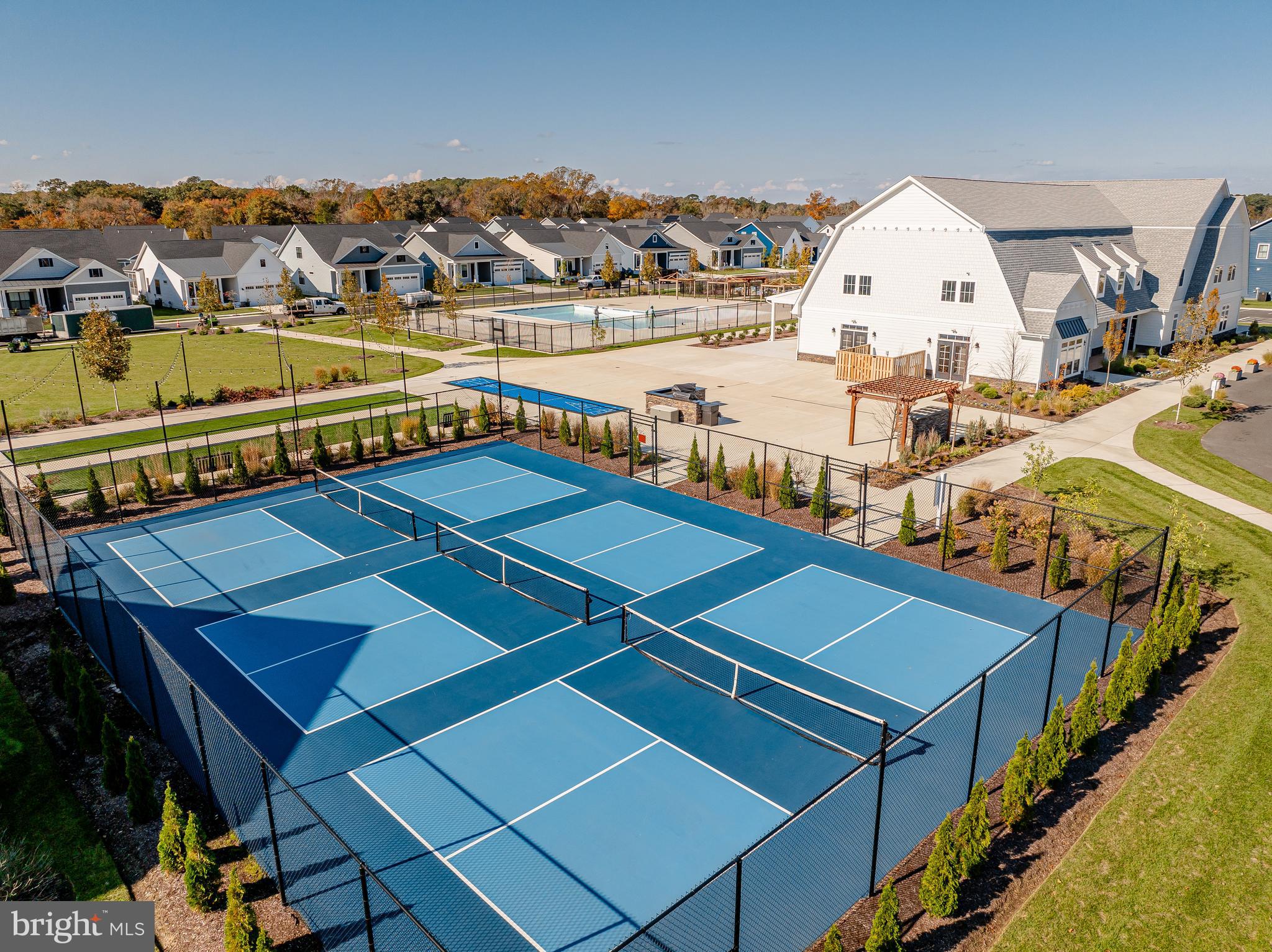 TOWER HILL - Residential