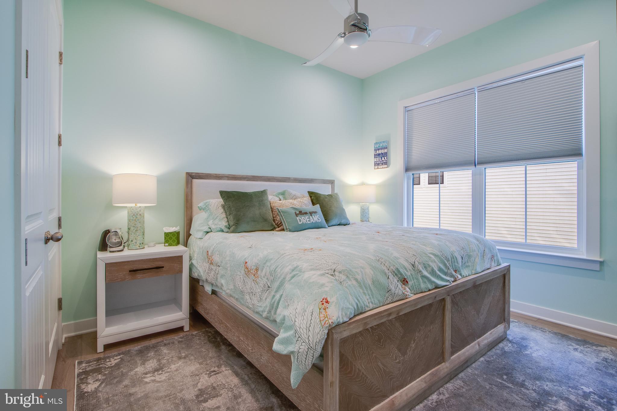 TOWER HILL - Residential