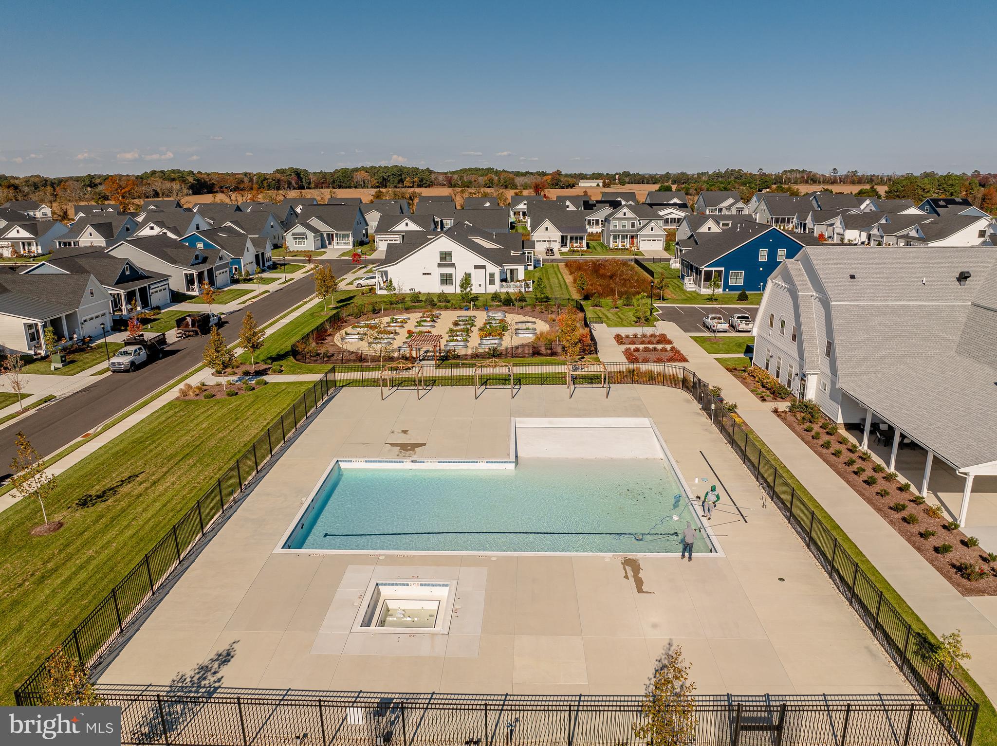 TOWER HILL - Residential