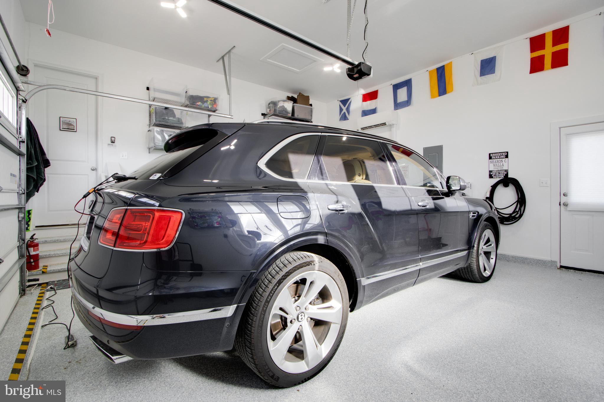 TOWER HILL - Residential