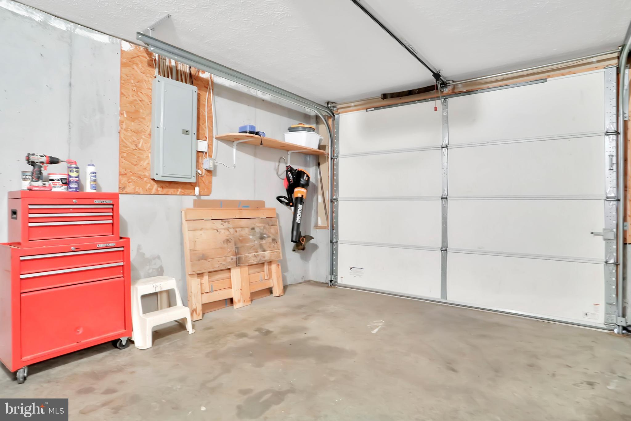 OAK RIDGE - Residential