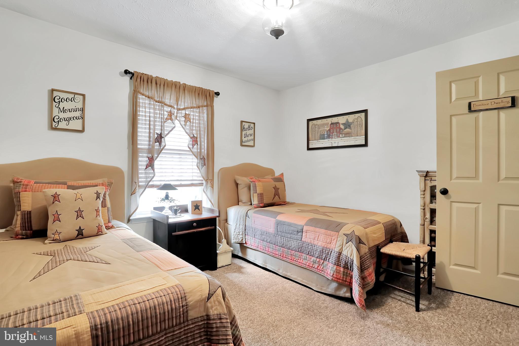 OAK RIDGE - Residential