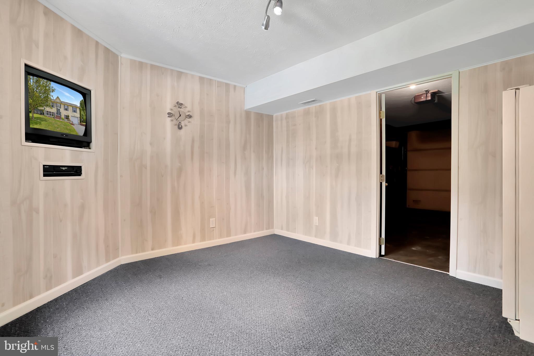 OAK RIDGE - Residential