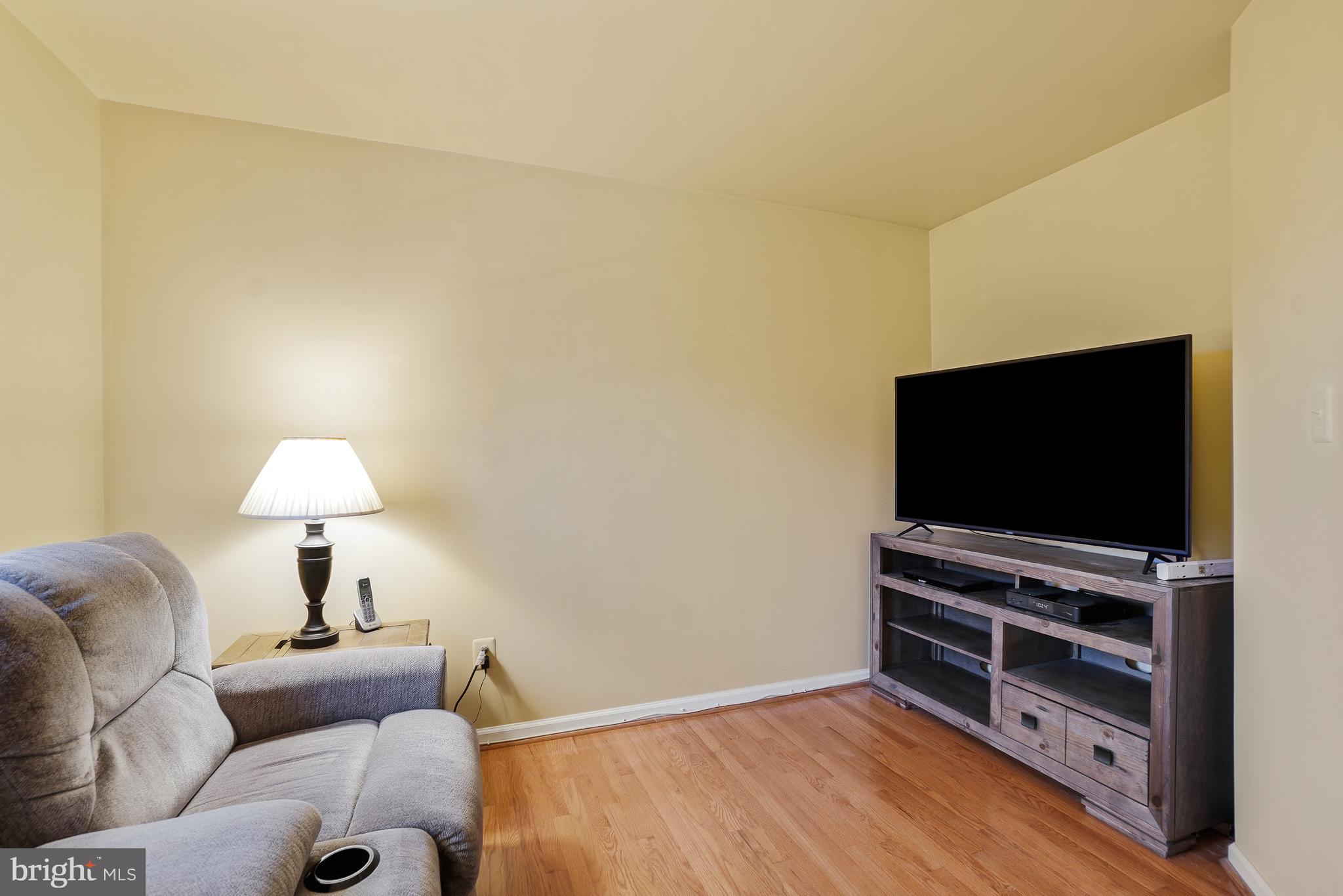 HUNTERS RUN - Residential