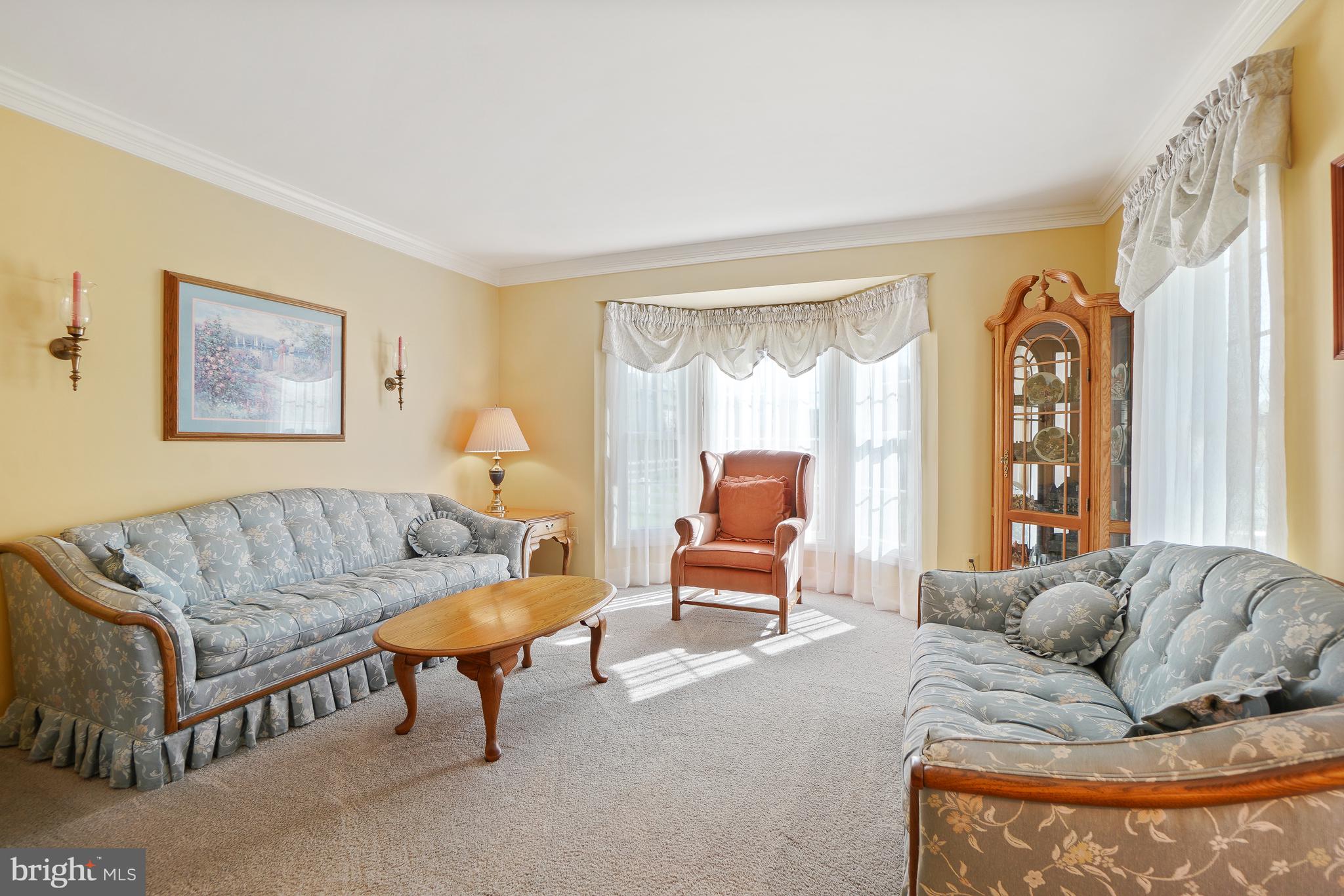 HUNTERS RUN - Residential