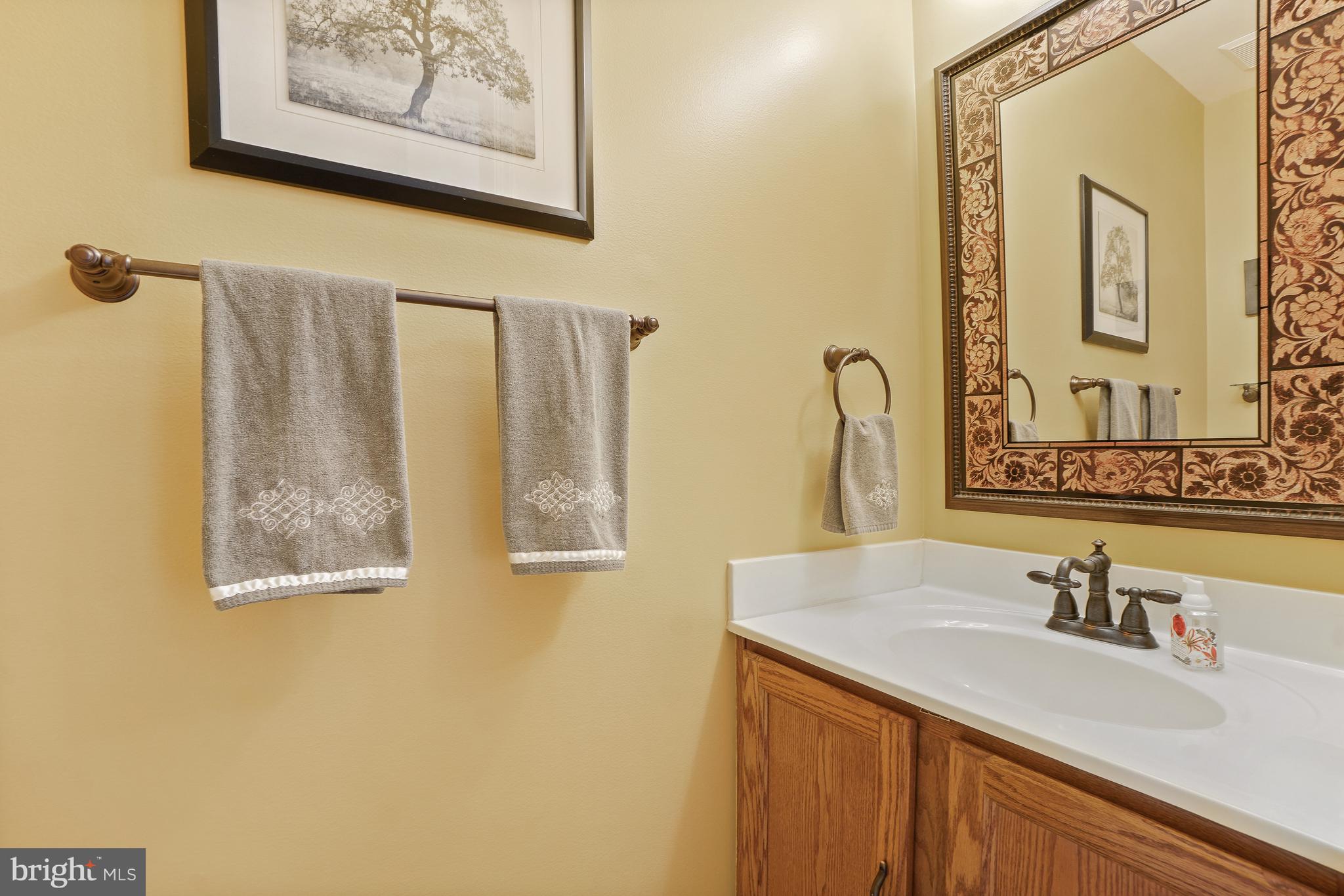 HUNTERS RUN - Residential