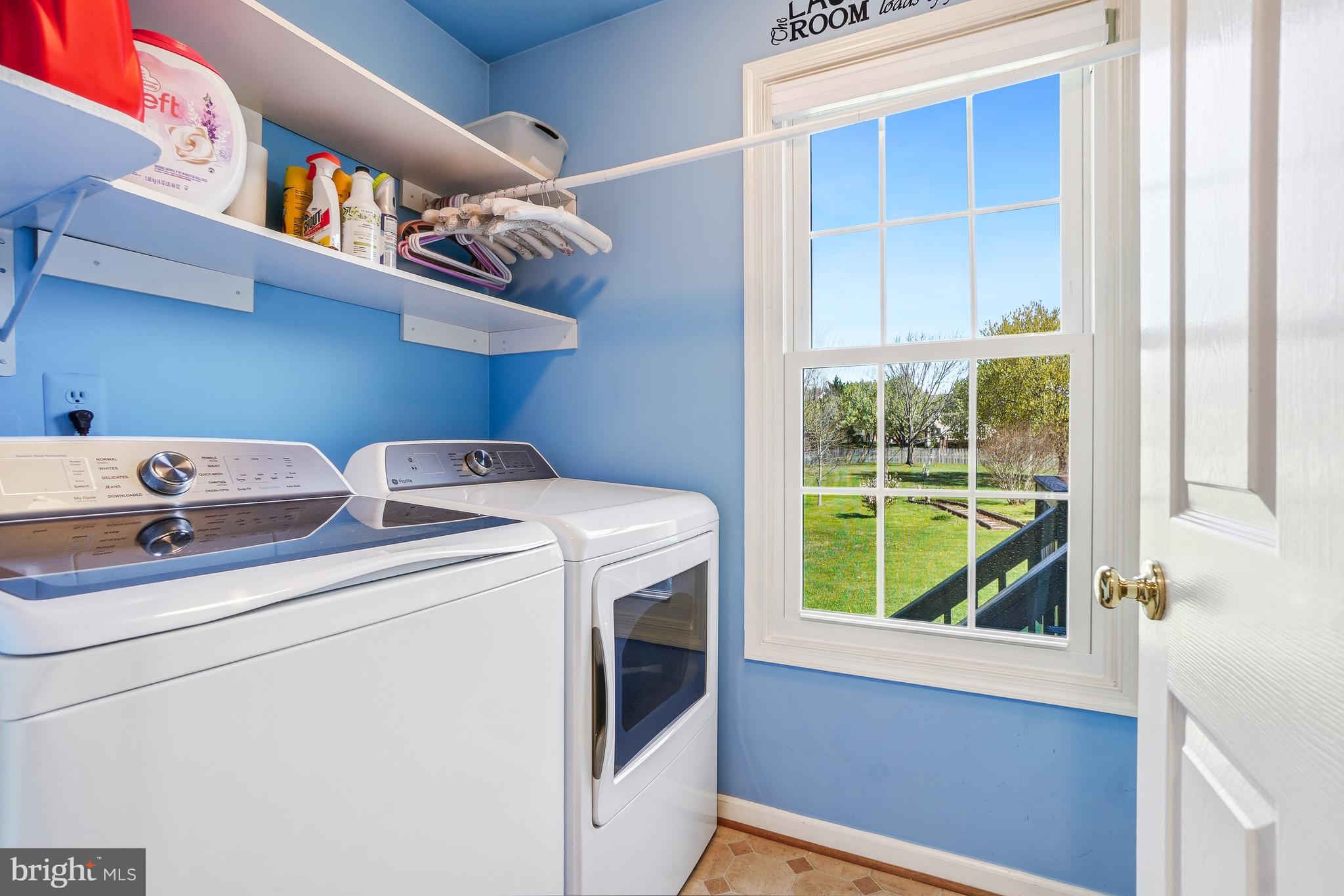 HUNTERS RUN - Residential