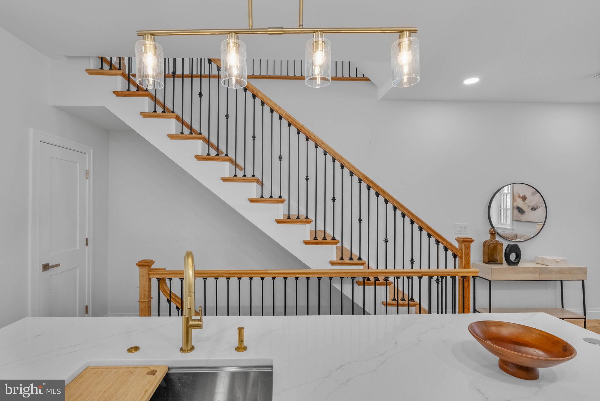 SOCIETY HILL - Residential