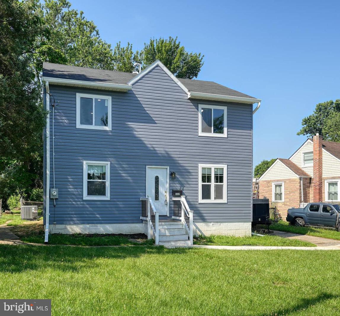** OPEN HOUSE THIS SUNDAY 8/3 from 3 - 5pm **
Beautiful and completely renovated single family located right off of I-95 and minutes from the restaurants and entertainment of National Harbor, culture of Washington DC, and charm of Old Town Alexandria.
Security deposit equal to one month’s rent - Tenant responsible for all utilities, we take care of the lawn - Non-smoking property - Minimum 650 credit score required - Positive rental history and proof of employment required. NO prior evictions - Income Requirement: 3x the monthly rent - Tenant must obtain renters insurance of at least $100,000.
Pet rent $50/month. No exotic or dangerous animals, no dog or cat with any bite history, and no Pitbull, German Shepherd, Belgian Malinois, Rottweiler, Doberman Pinscher, Chow, Akita, Wolf or Wolf hybrid or any mix thereof are permitted on the property.
Detached garage not useable at this time.
Complete application in Rent Spree: https://apply.link/_yMTL_I