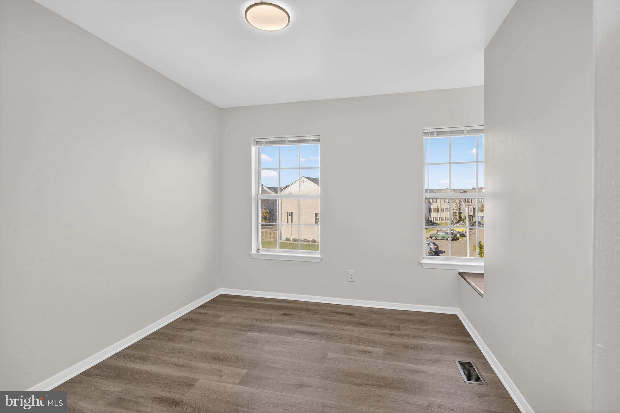 REGENCY TOWNS PLAT THREE - Residential