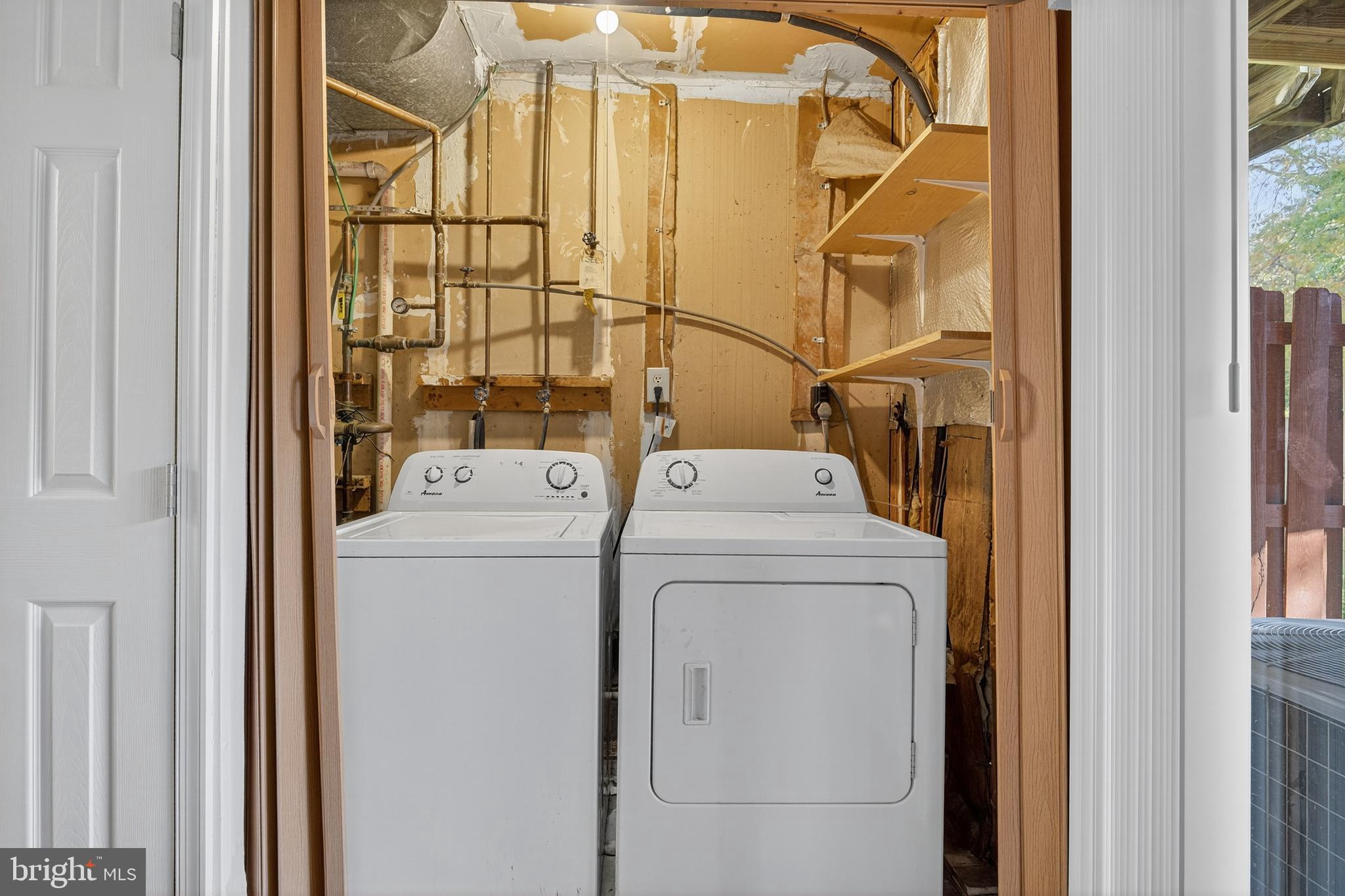 REGENCY TOWNS PLAT THREE - Residential