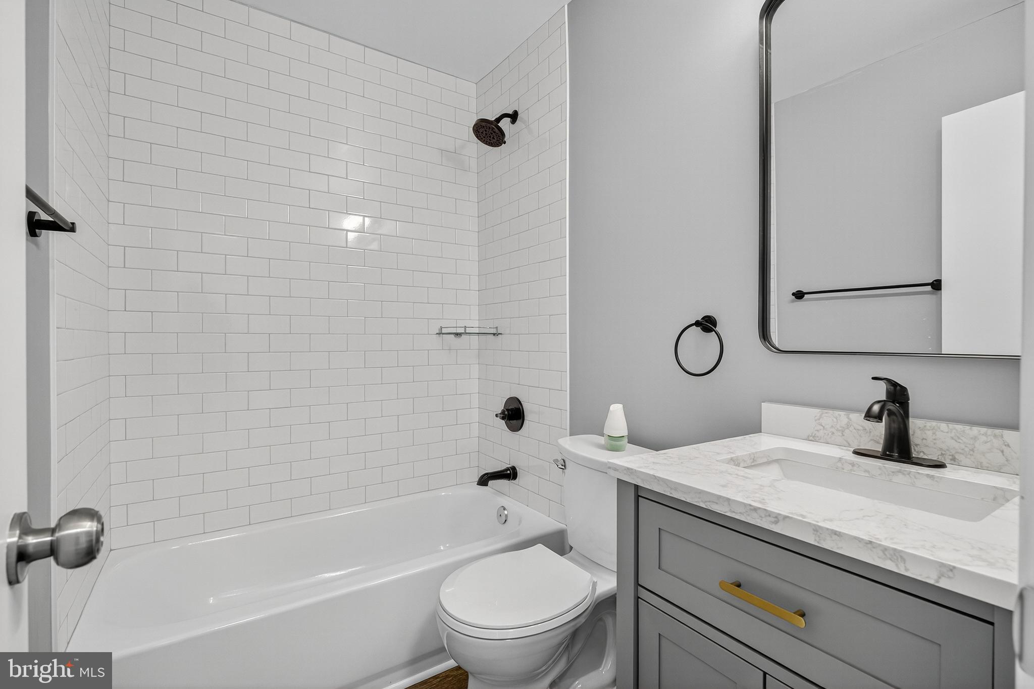 REGENCY TOWNS PLAT THREE - Residential