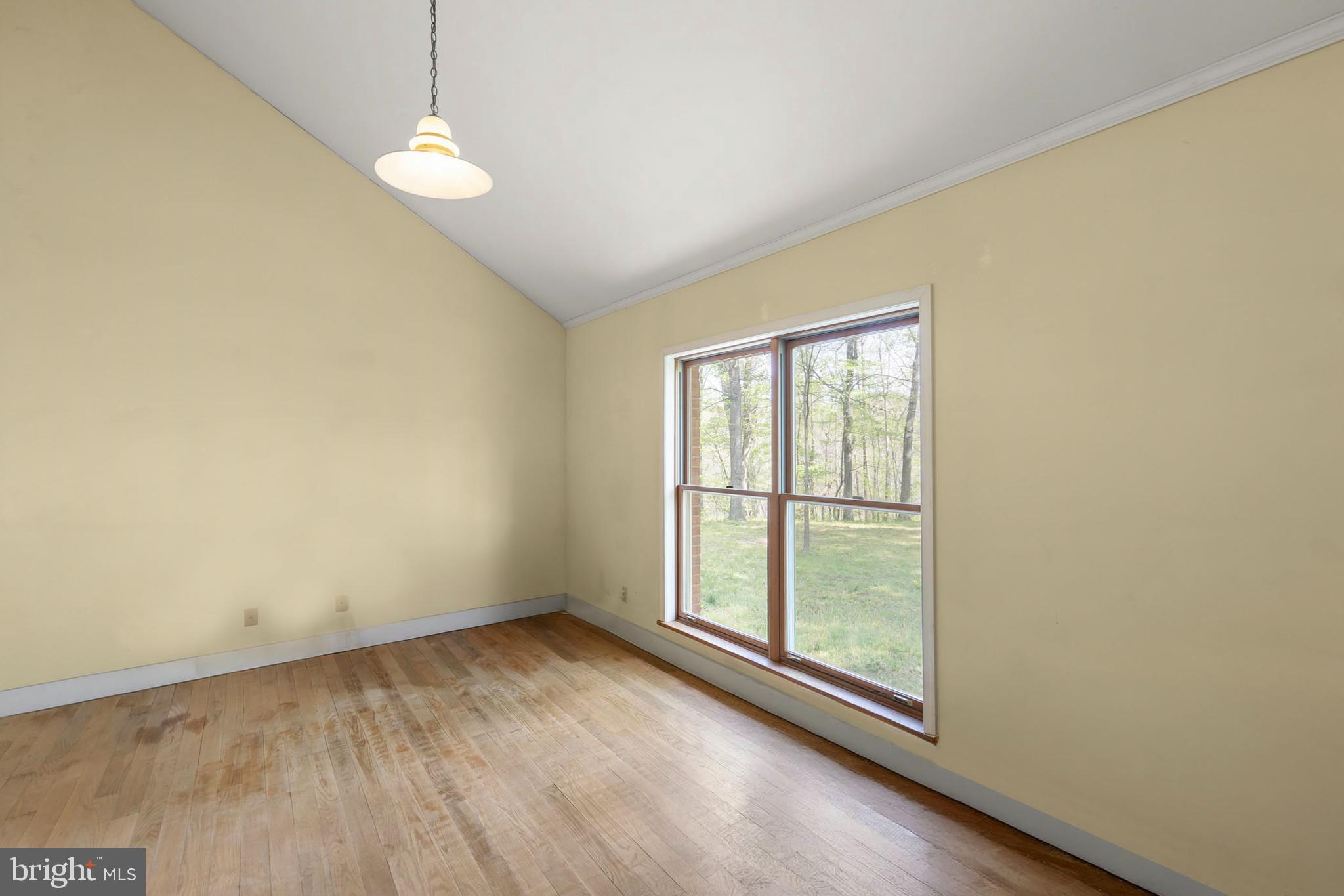 WOODS MILL - Residential