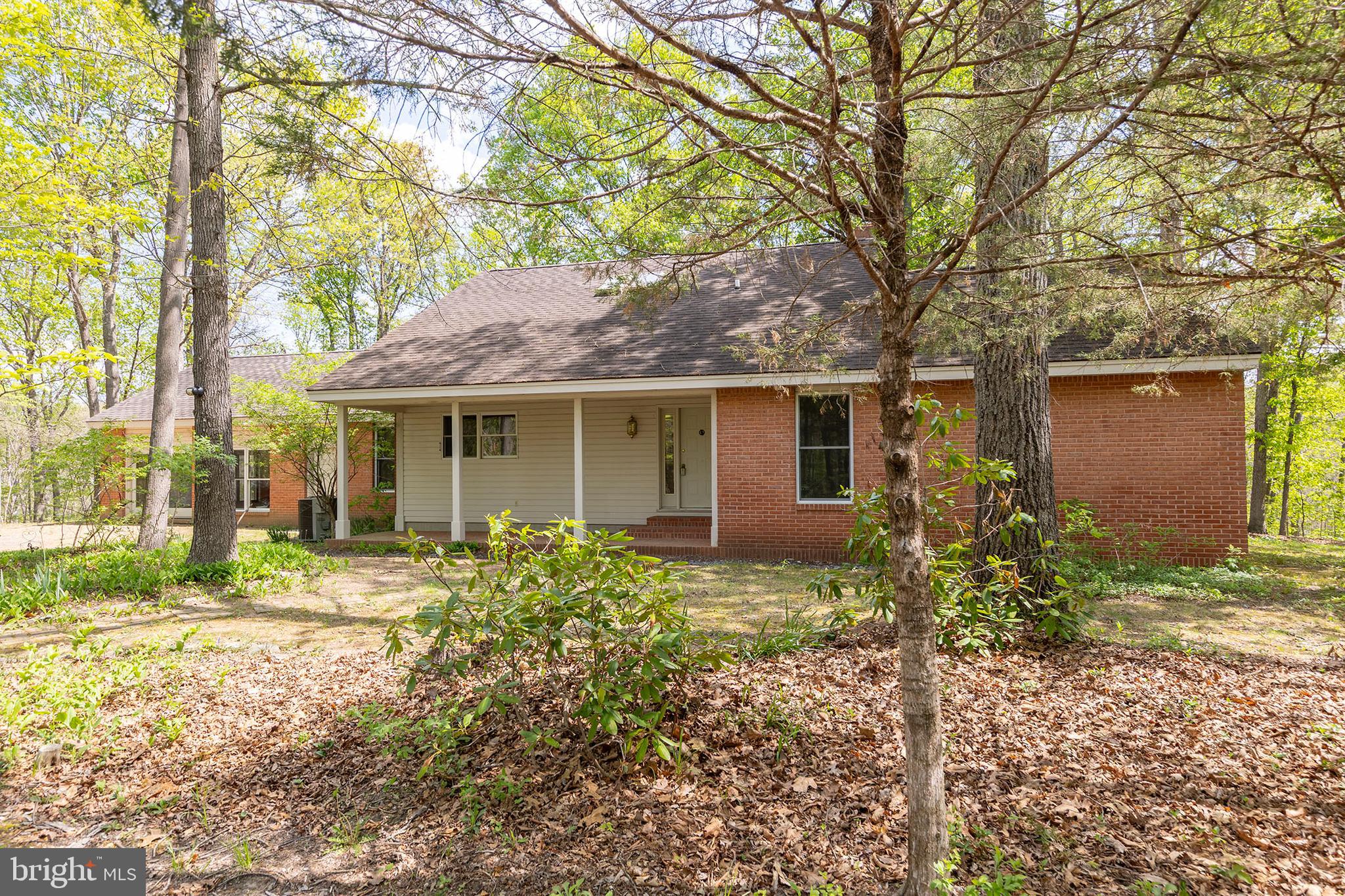 WOODS MILL - Residential