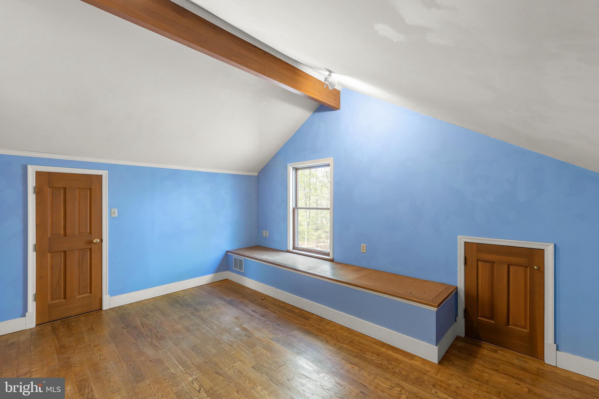 WOODS MILL - Residential