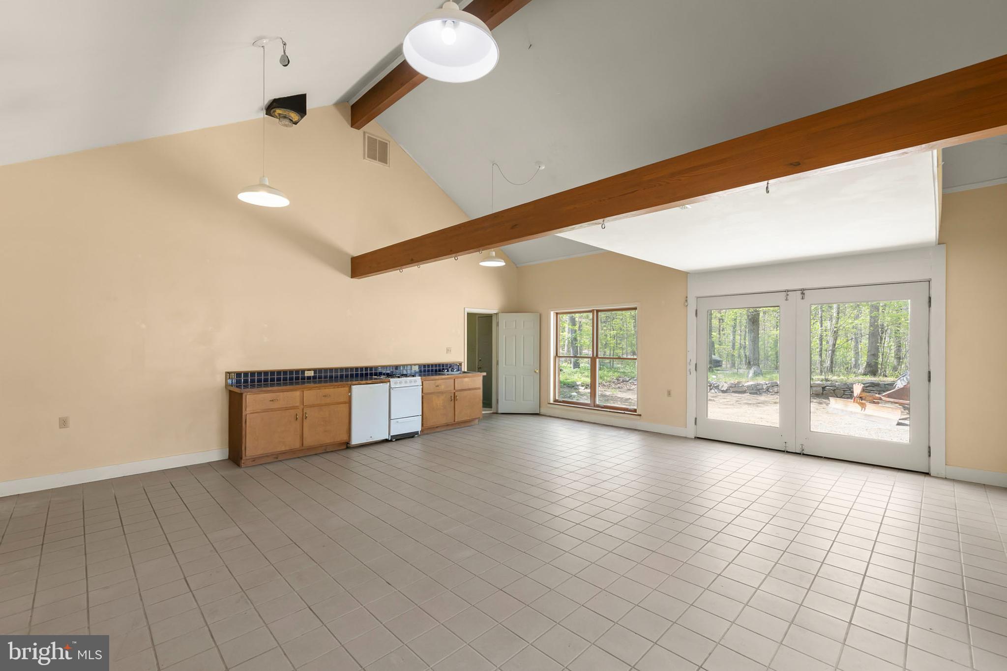 WOODS MILL - Residential