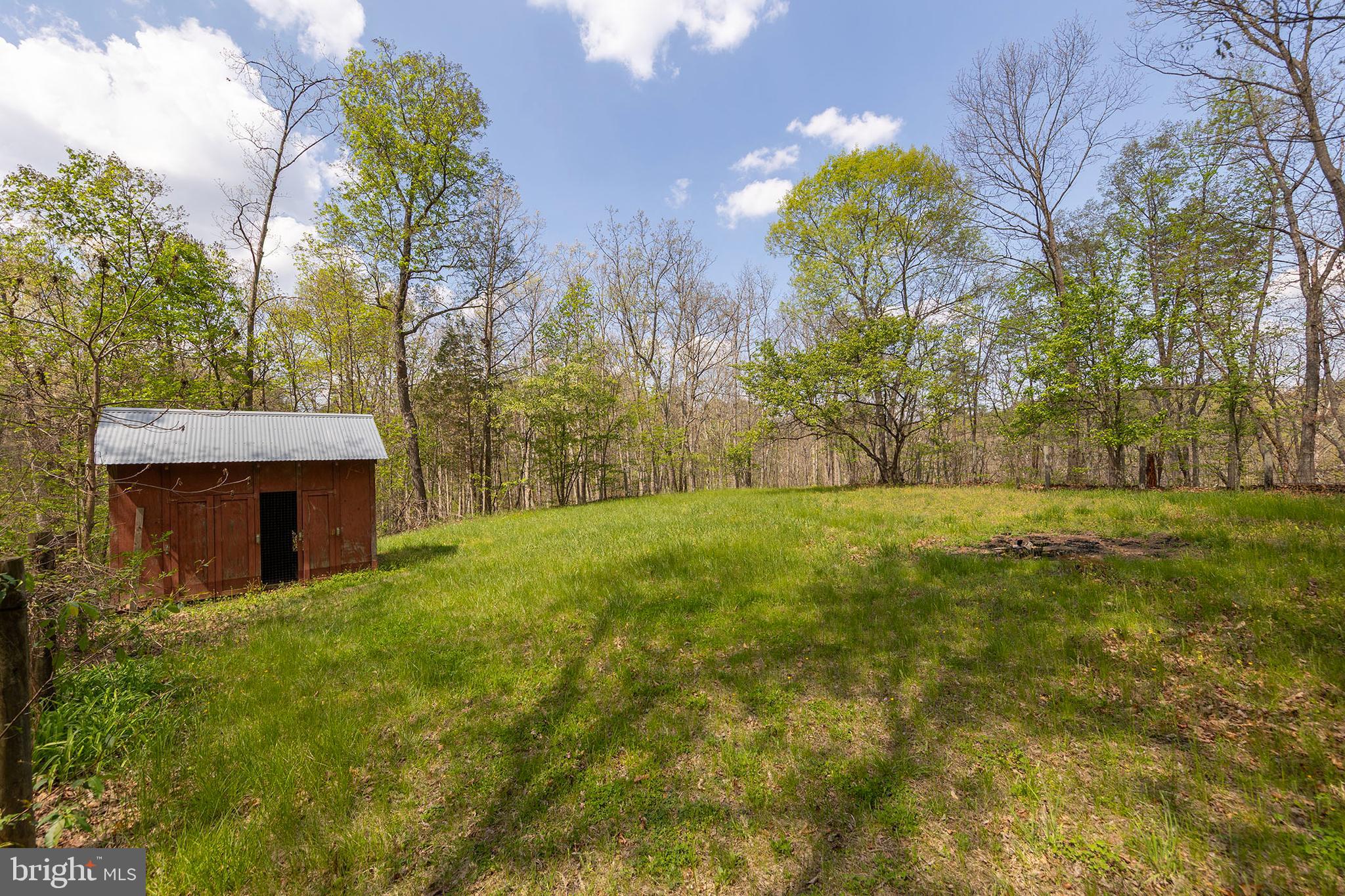 WOODS MILL - Residential