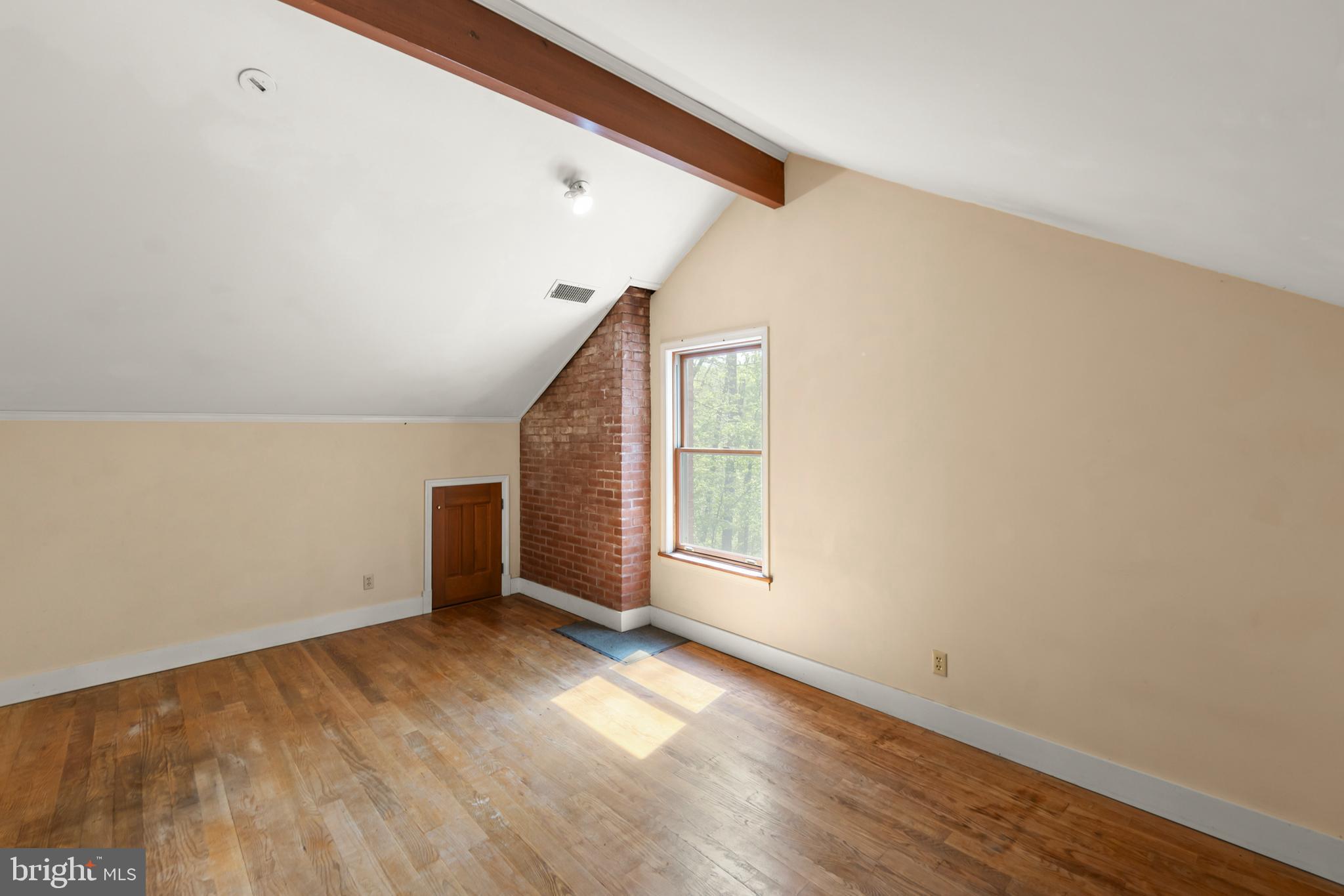 WOODS MILL - Residential