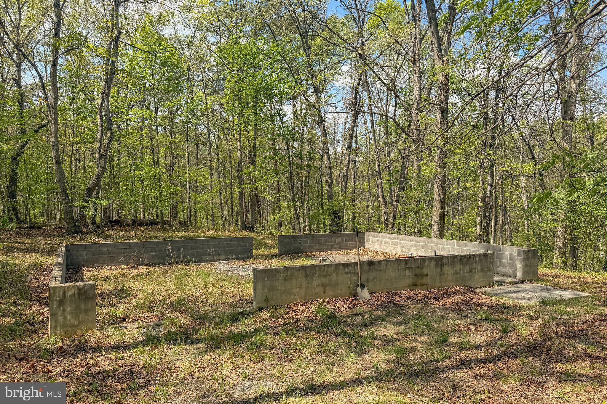 WOODS MILL - Residential