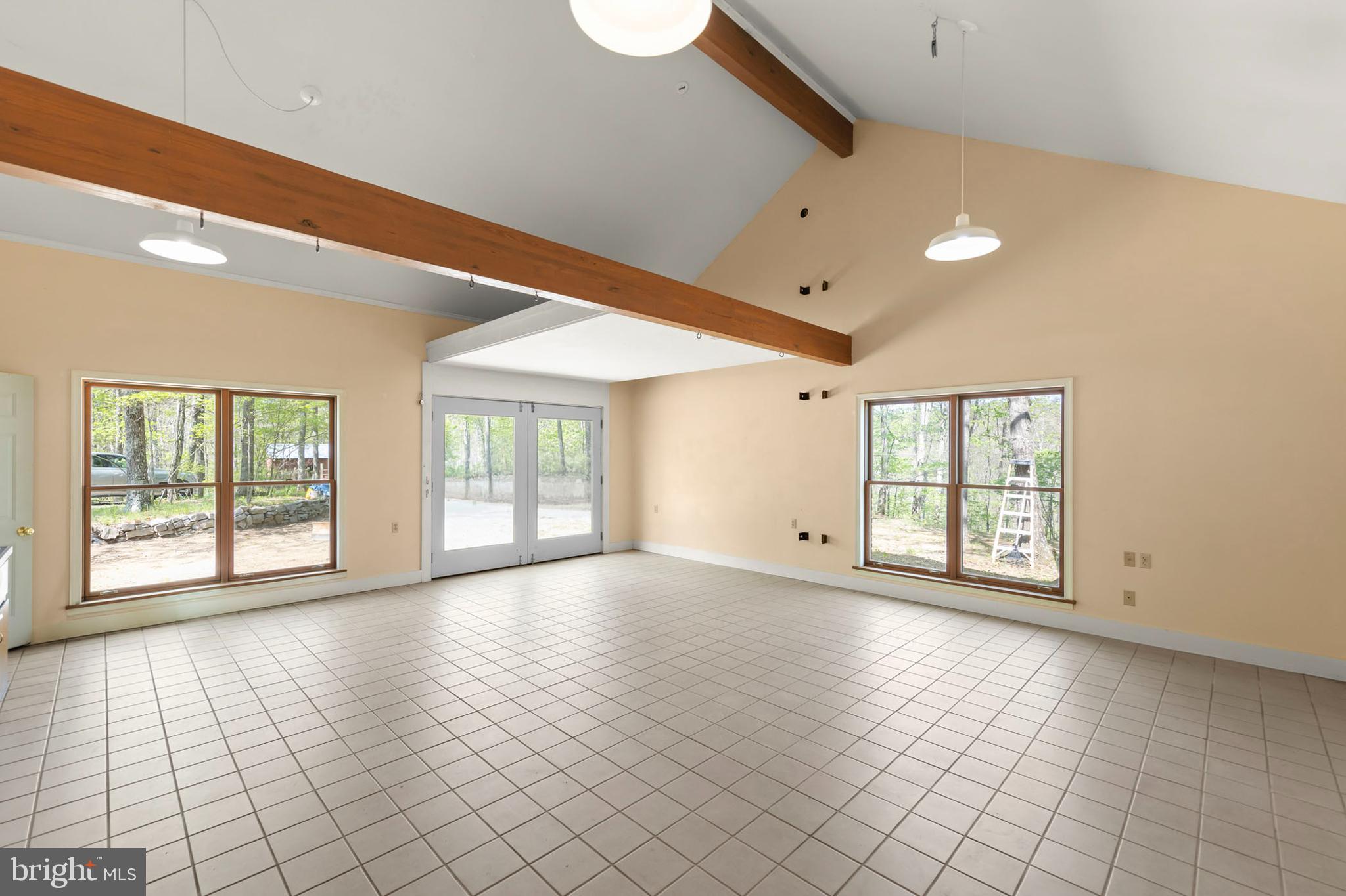 WOODS MILL - Residential