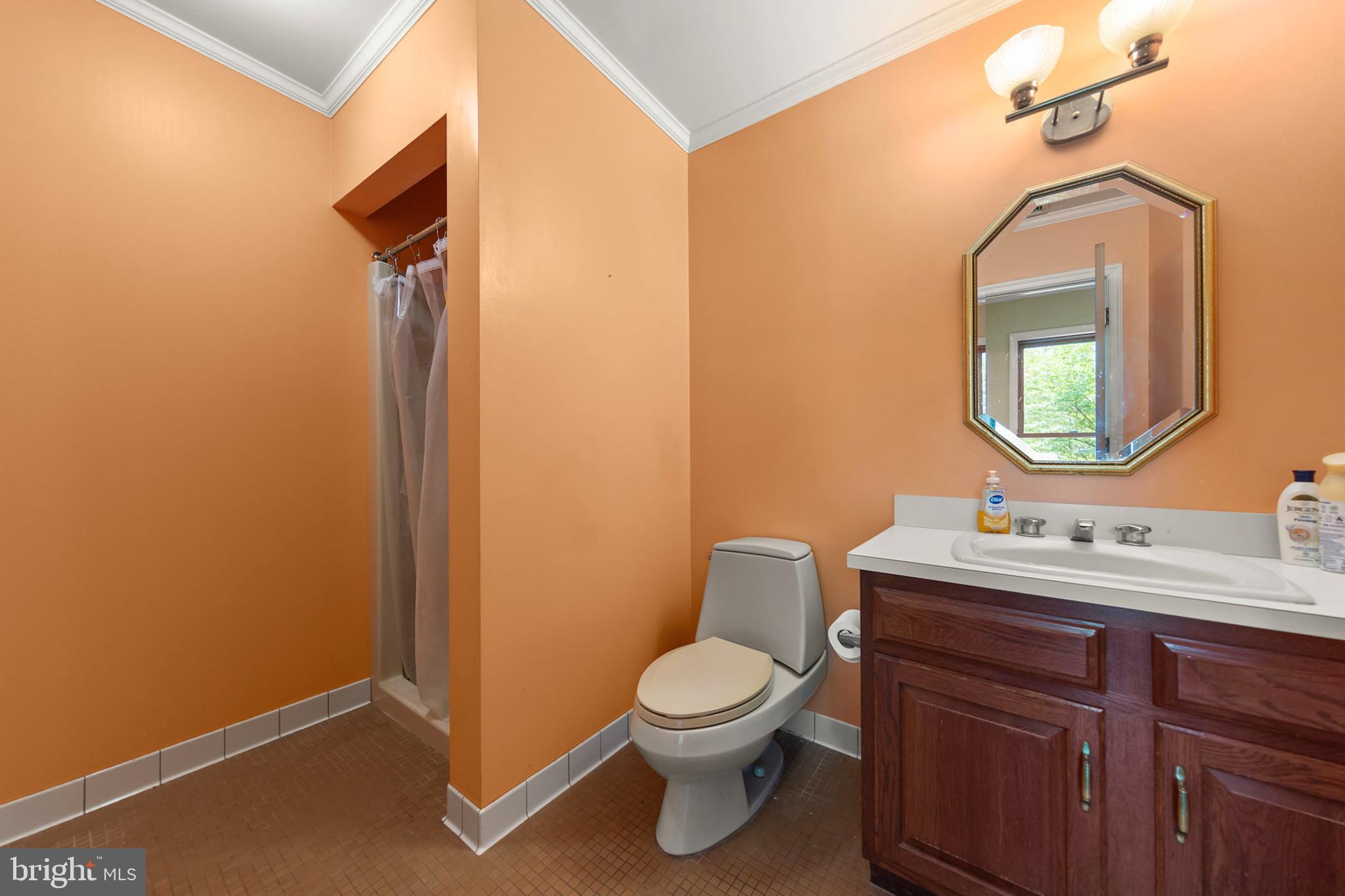 WOODS MILL - Residential