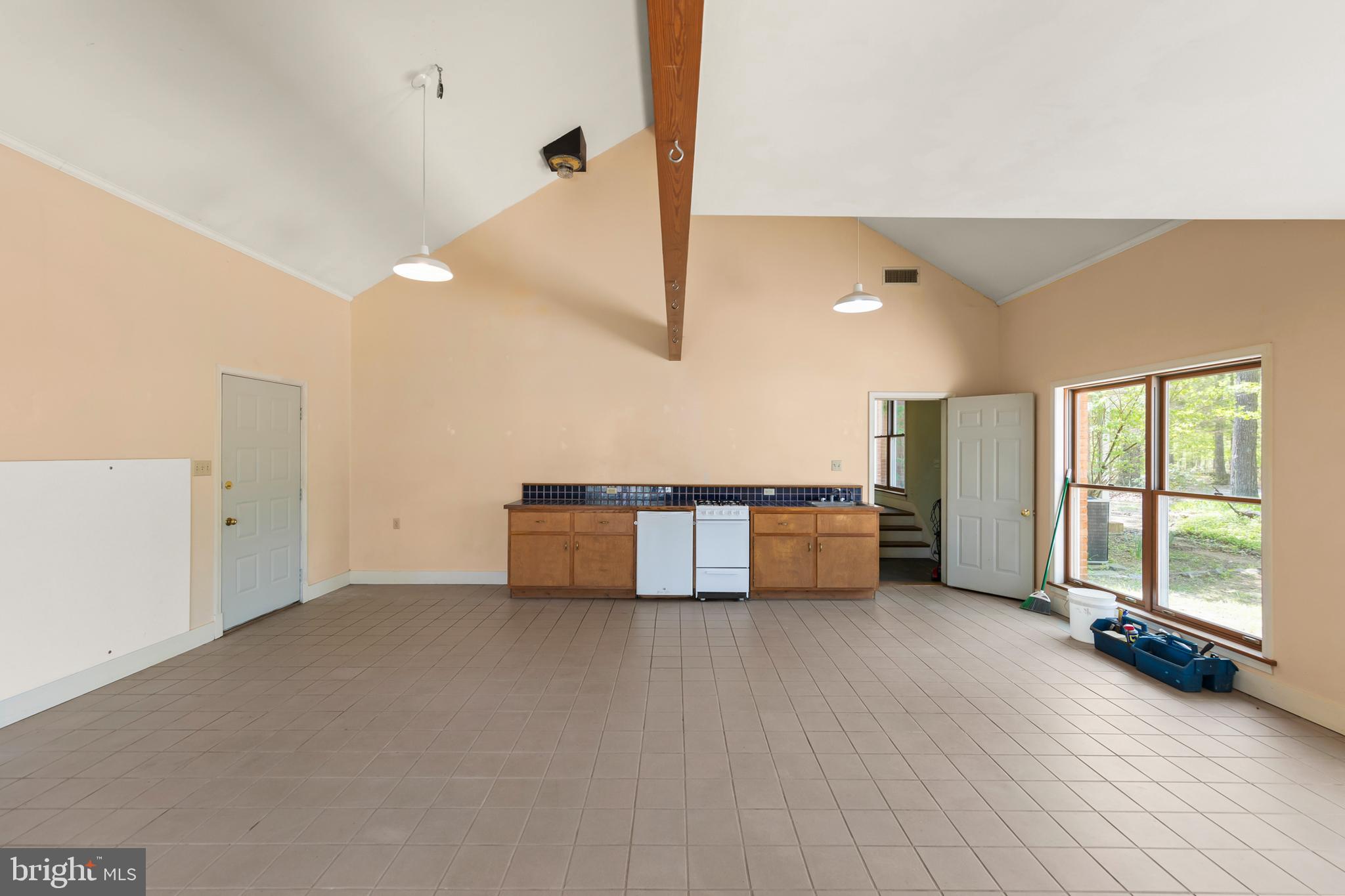 WOODS MILL - Residential