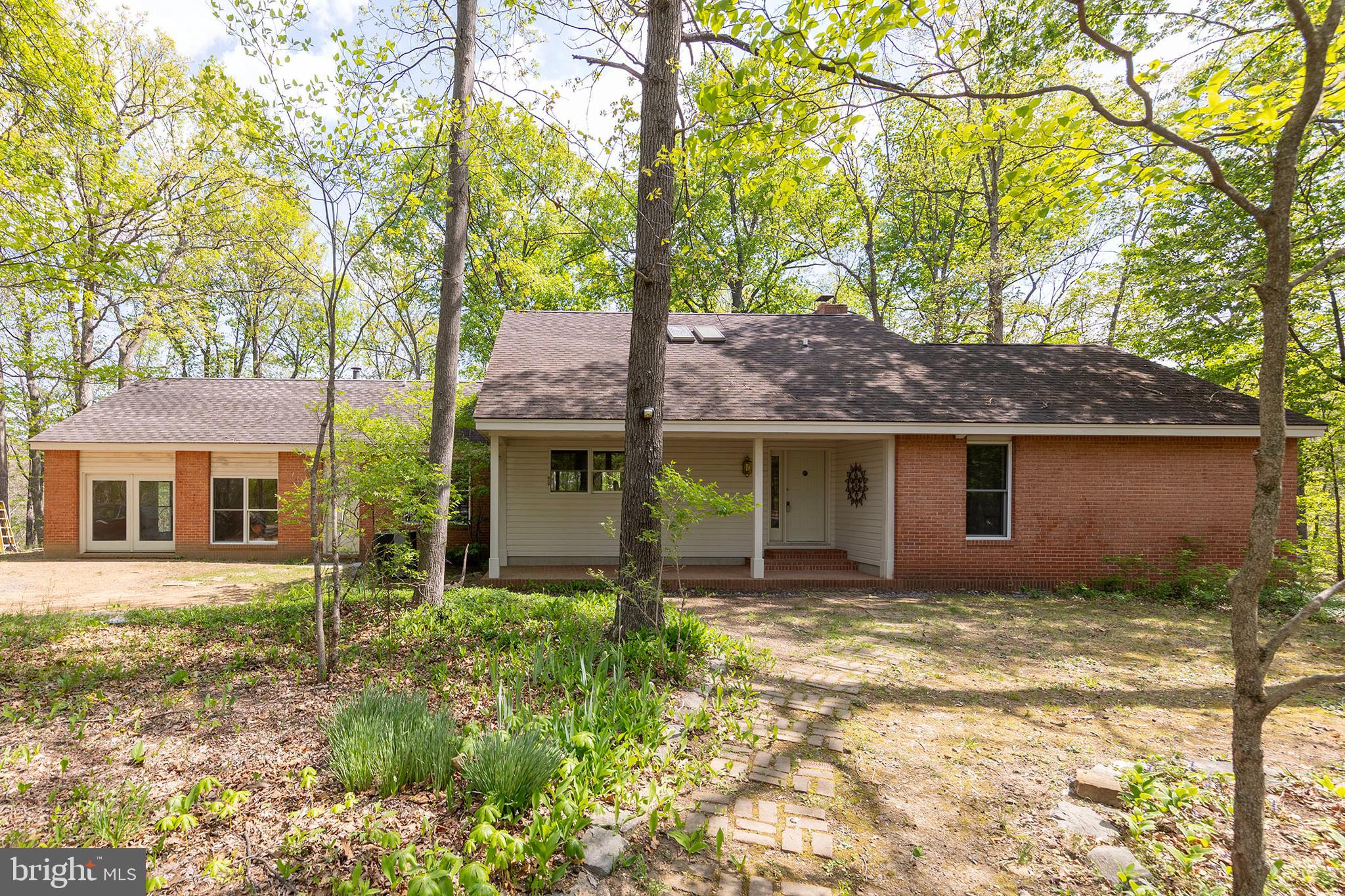 WOODS MILL - Residential