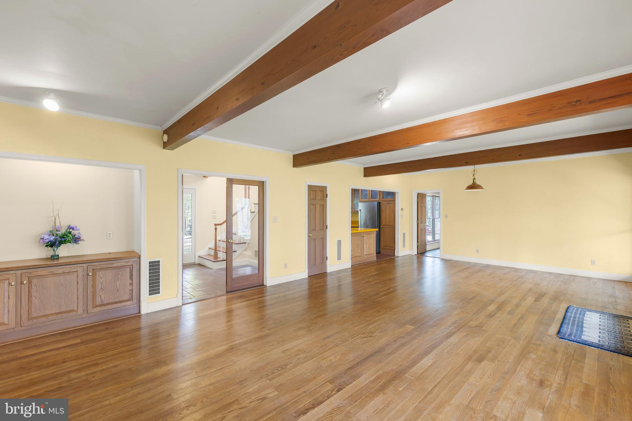 WOODS MILL - Residential