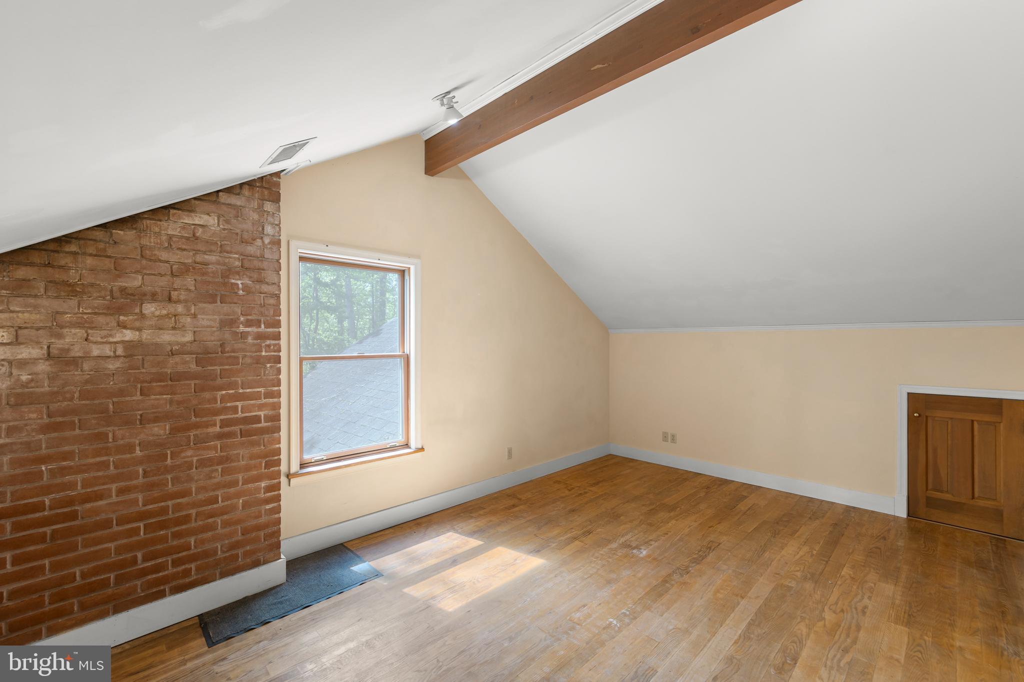 WOODS MILL - Residential