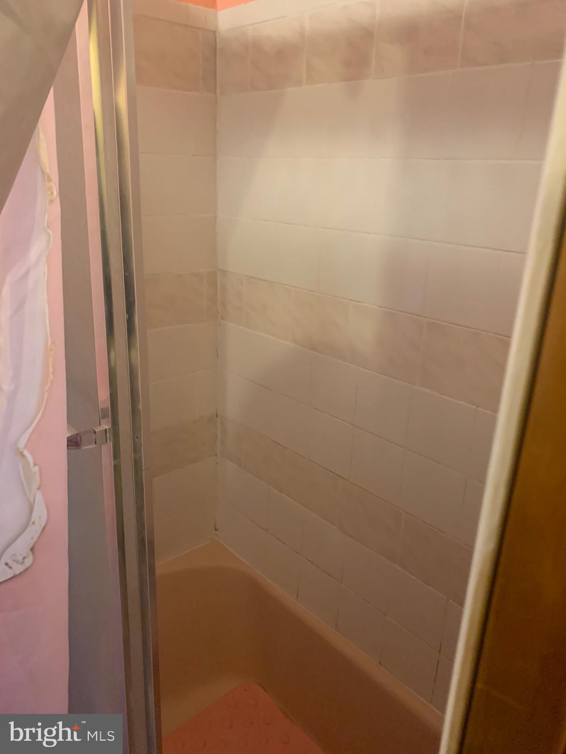 JUNIATA - Residential