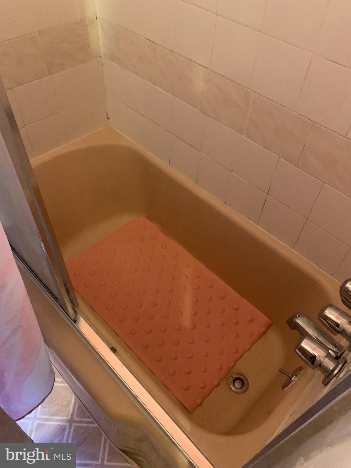 JUNIATA - Residential