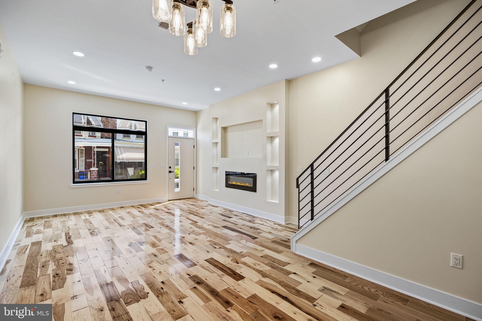 COBBS CREEK - Residential