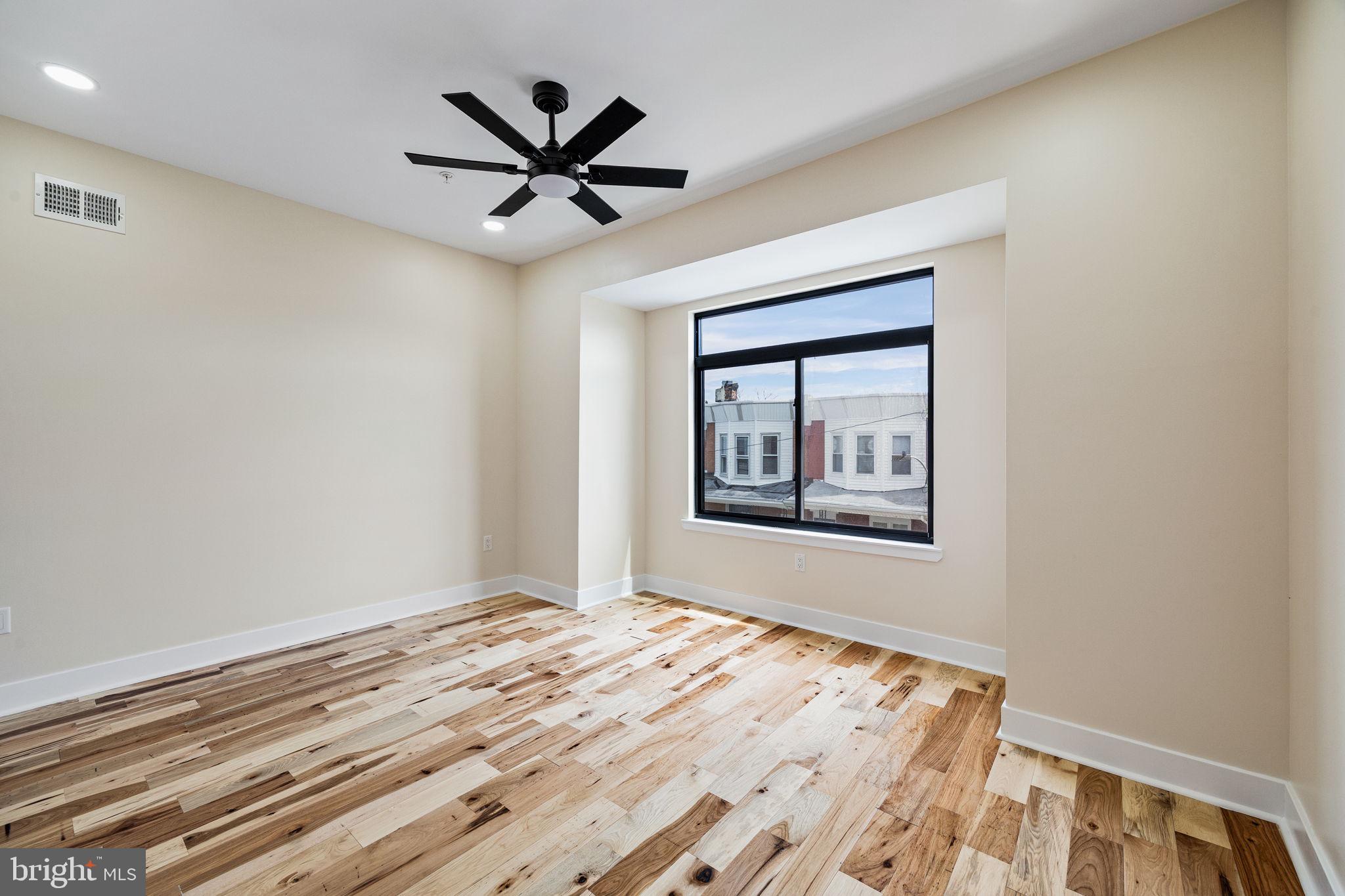 COBBS CREEK - Residential