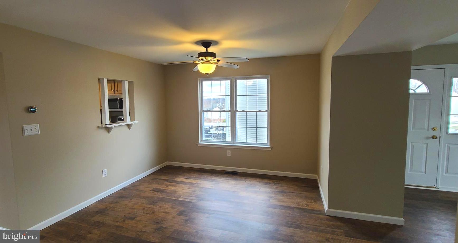 BEVERLY HEIGHTS - Residential Lease