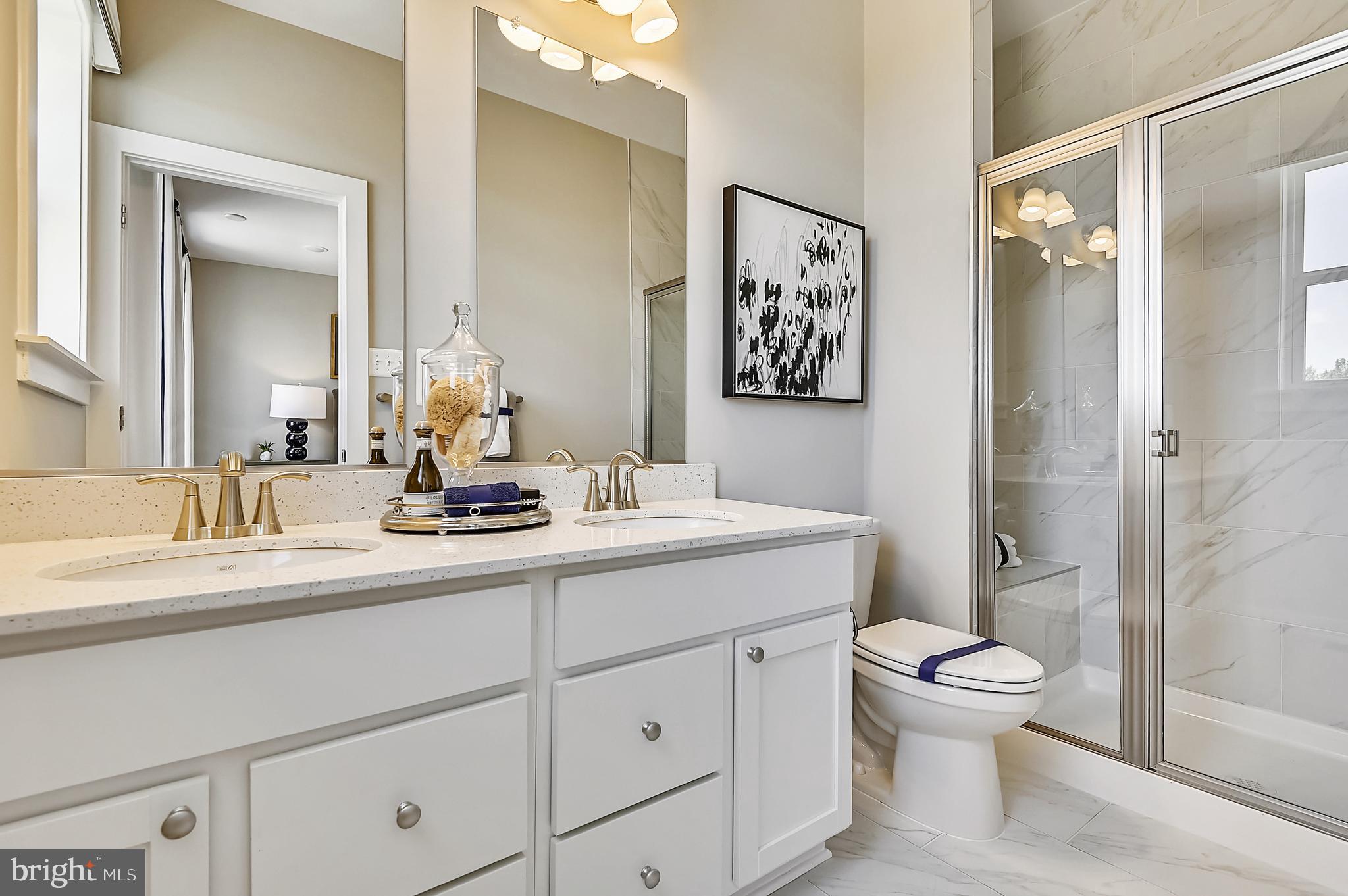 MANNING SQUARE TOWNS - Residential